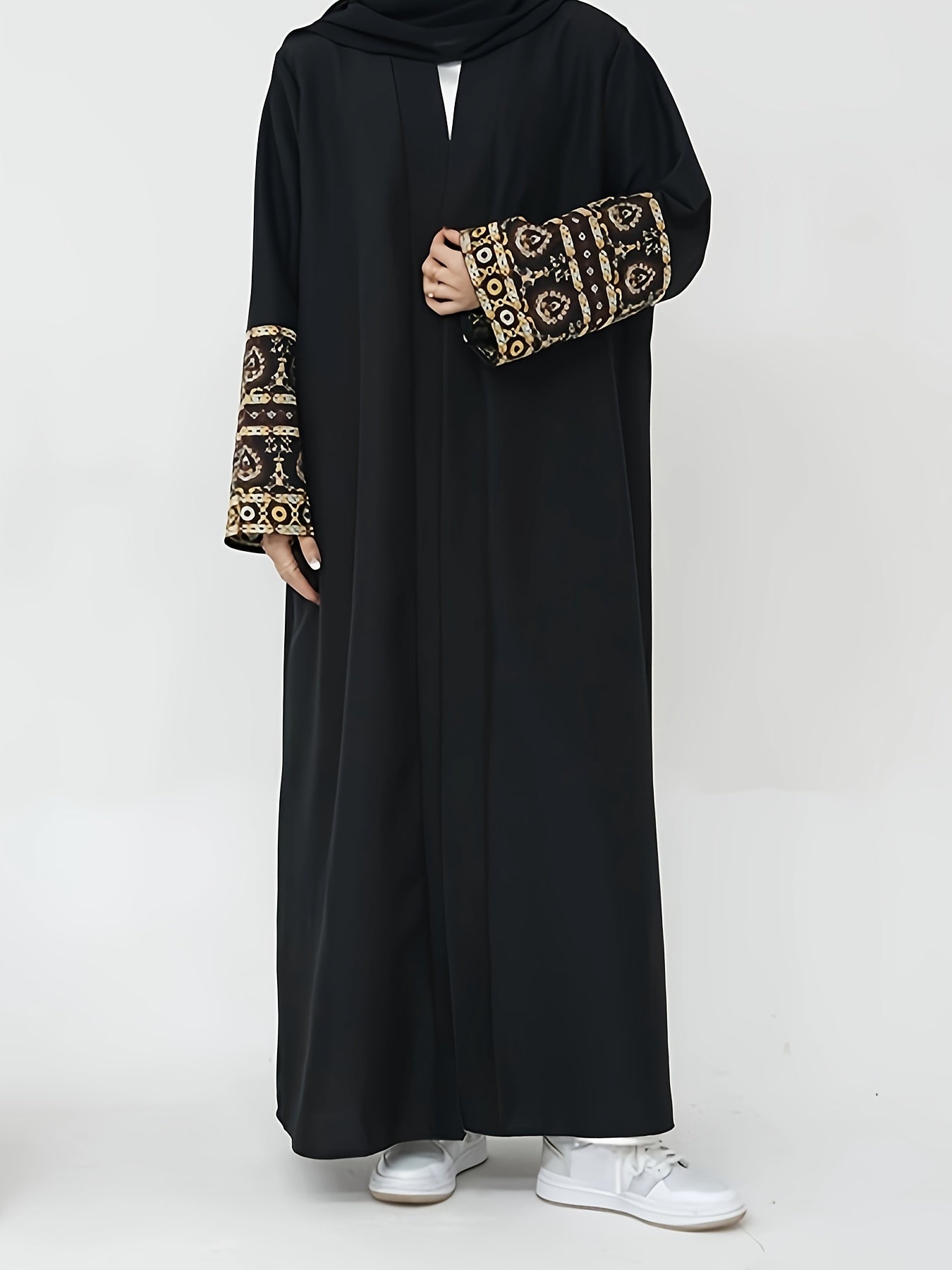 Elegant Middle Eastern Turkish Abaya Robe with Golden Embroidery - Black & White Contrast Traditional Islamic Dress, Machine Washable Lightweight Cover-Up for Spring Summer Fall, Modest Apparel