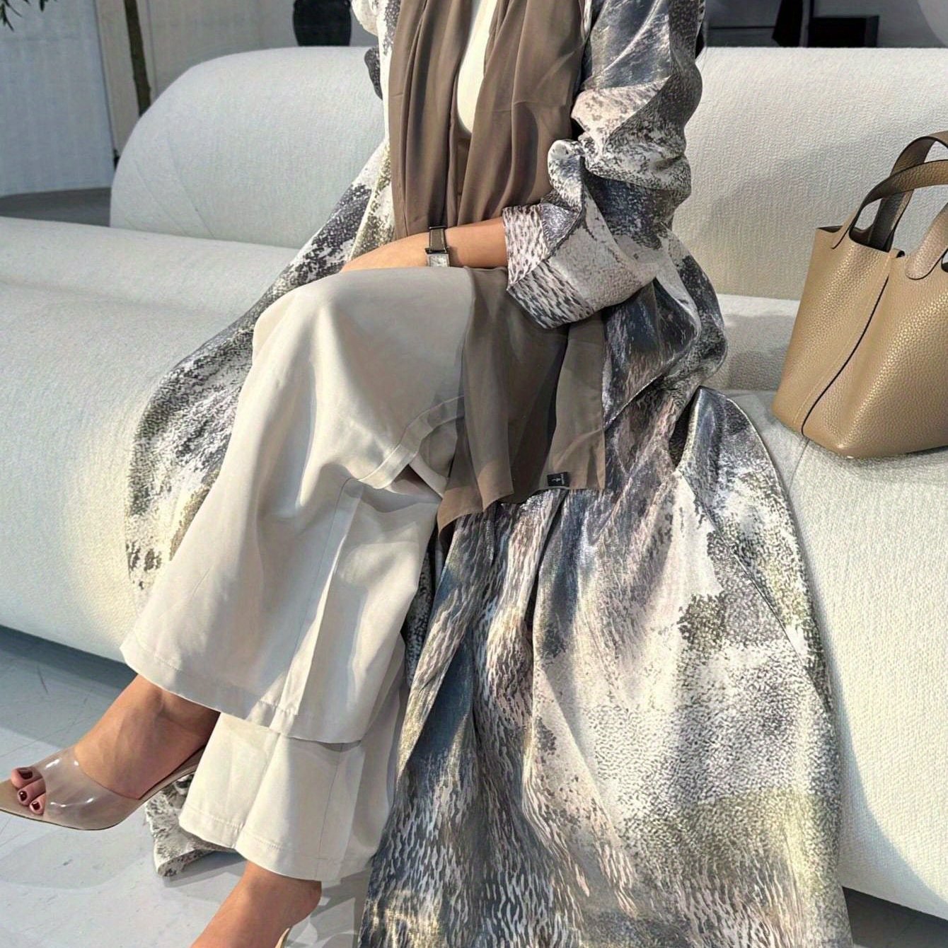 Plus Size, 1pc Women's Plus Size Turkish Abaya Kaftan - Elegant Islamic Robe Maxi Dress in Gray/Beige/White/Black/, Long Sleeve Flowy Kaftan with Asymmetrical Hem, All-Season Formal & Casual