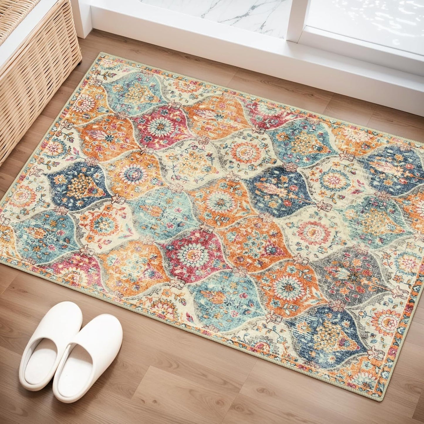 Quick-Dry Non-Slip Vintage Floral Carpet, Rugs - Machine Washable Ultra-Thin 100% Polyester Indoor/Outdoor Entryway Mat for Bathroom, Kitchen, Bedroom - Distressed Home Decor with Vibrant Colors, Kitchen Floor Mat, Decorative Door