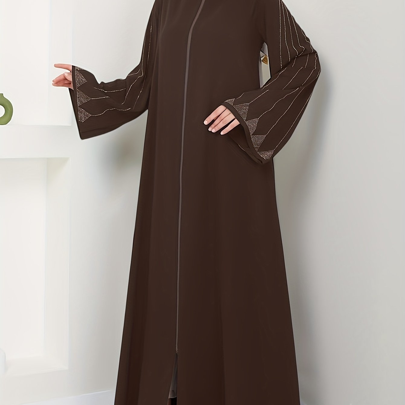 Elegant Brown Open Abaya for Women - Long Sleeve, Front Zipper Closure, Flowing Design, Perfect for Spring/Summer/Fall, Traditional Middle Eastern Style, Polyester Fabric