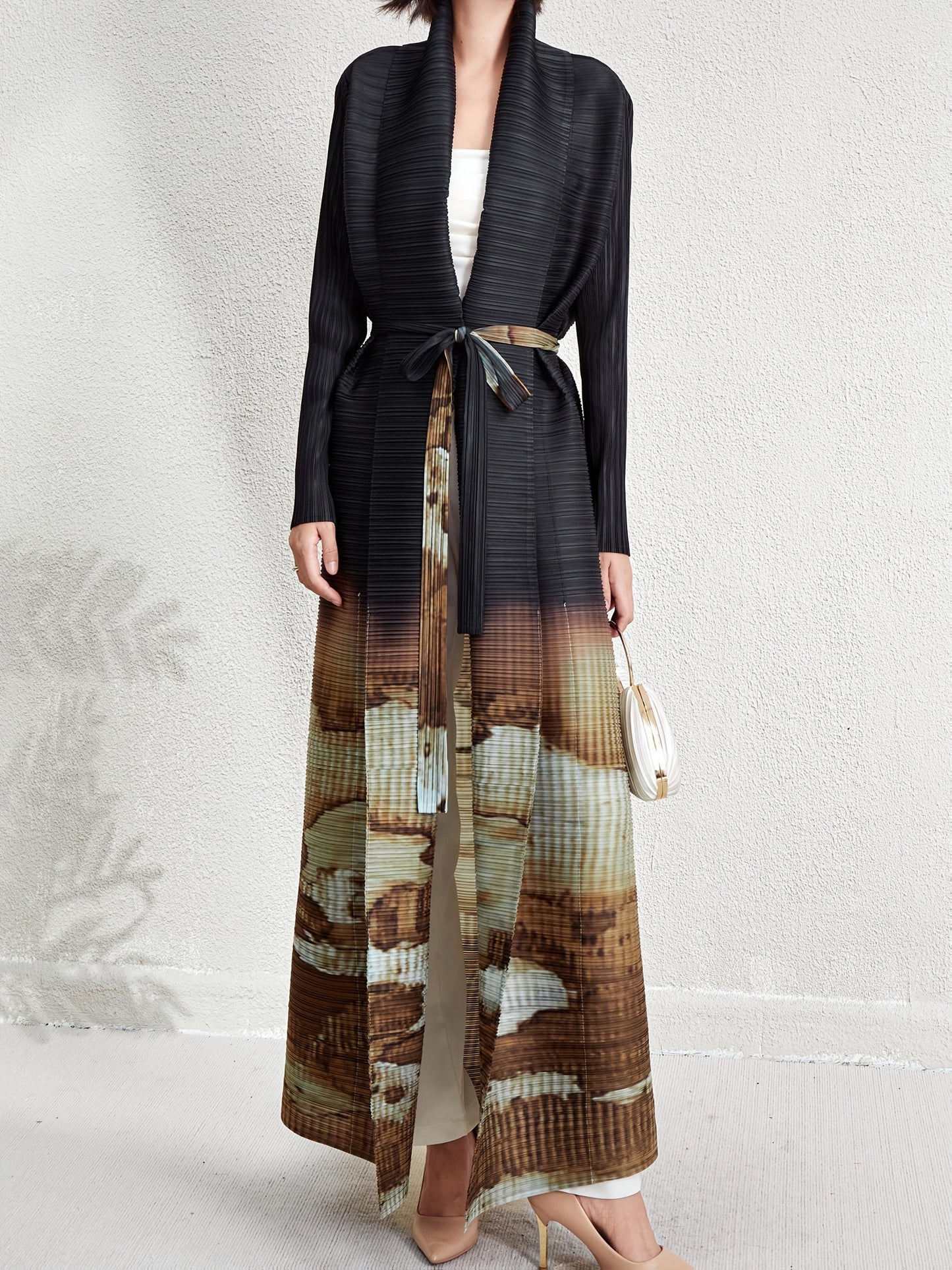 Women's Plus Size Geometric Print Long Sleeve Abaya Dress - Black & White Pleated Cardigan with Belt, Casual Loose-Fit Maxi Wrap for All Seasons