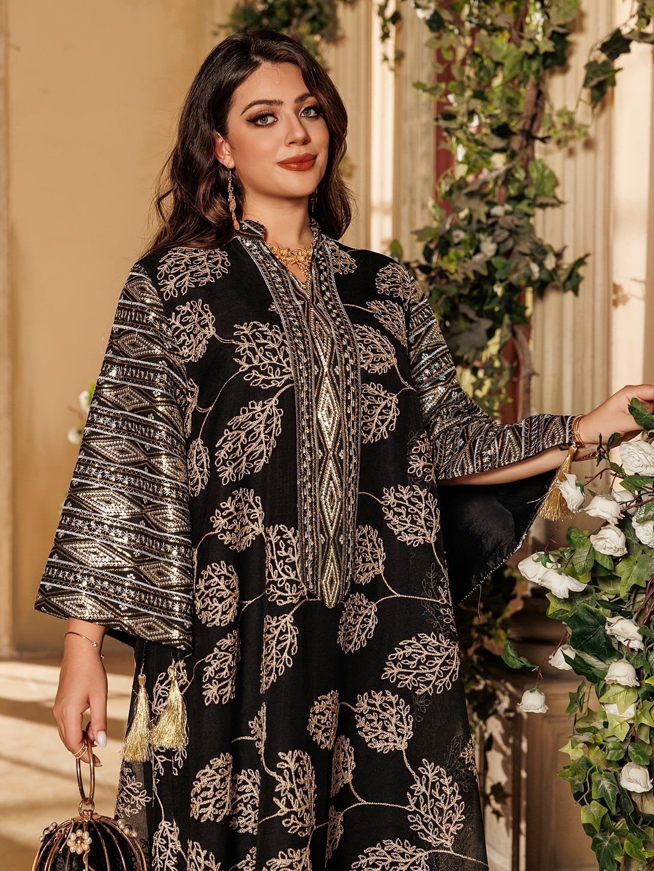 2025 Hot-Selling Black Mesh Embroidered Muslim Robe with Sequin Sleeves, Women's Elegant Kimono Abaya - Arabian Turkish Style for Eid al-Fitr, Travel, Party, and Home Evening Gown