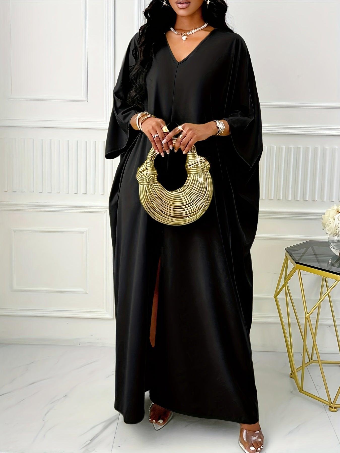 Elegant Plus Size V-Neck Batwing Sleeve Turkish Kaftan Abaya Dress | 100% Polyester Machine-Washable H-Line Silhouette for All-Season Wear with Slit Hem