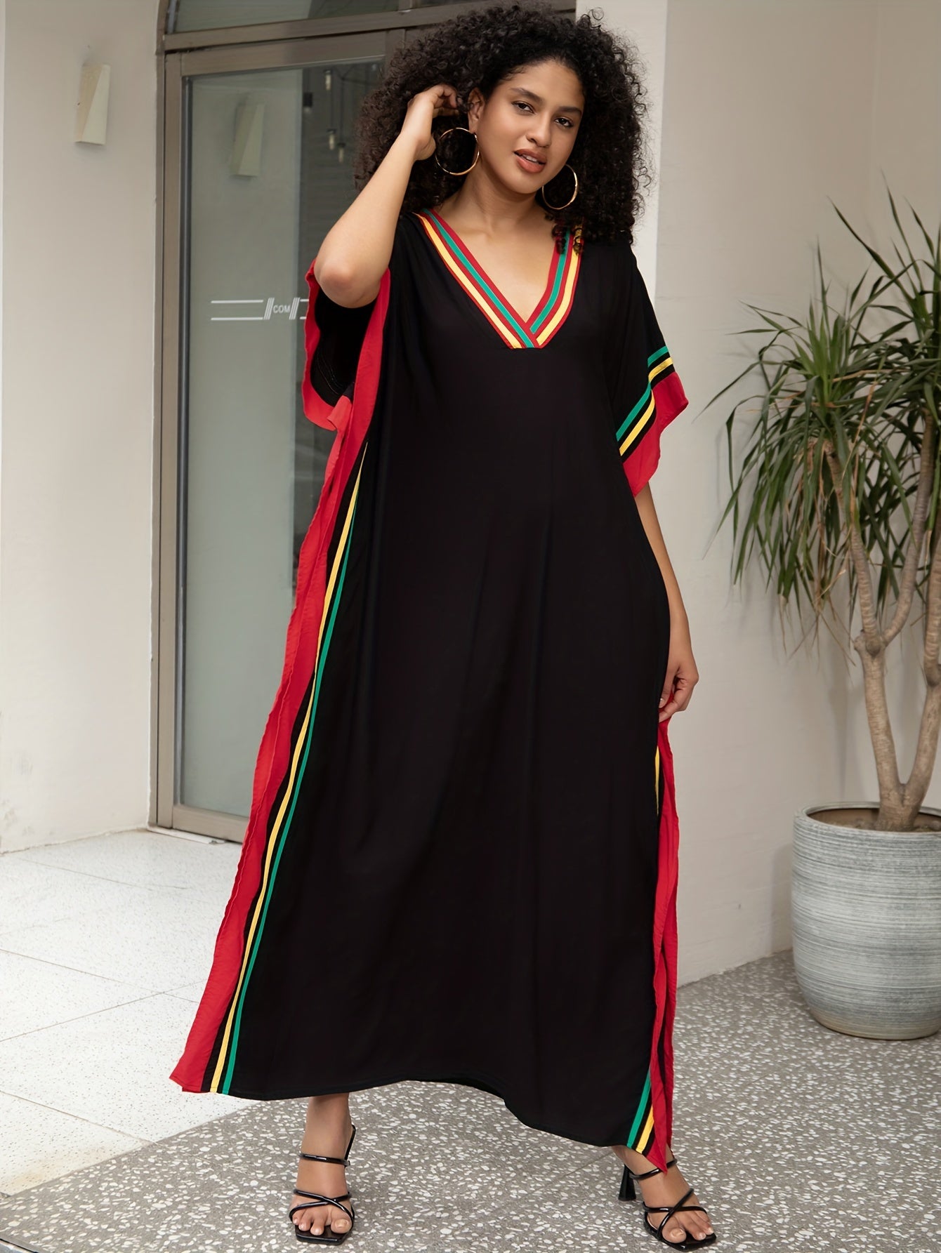 Stylish Women's Kaftan Maxi Dress - Comfortable Batwing Sleeve V Neck Design
