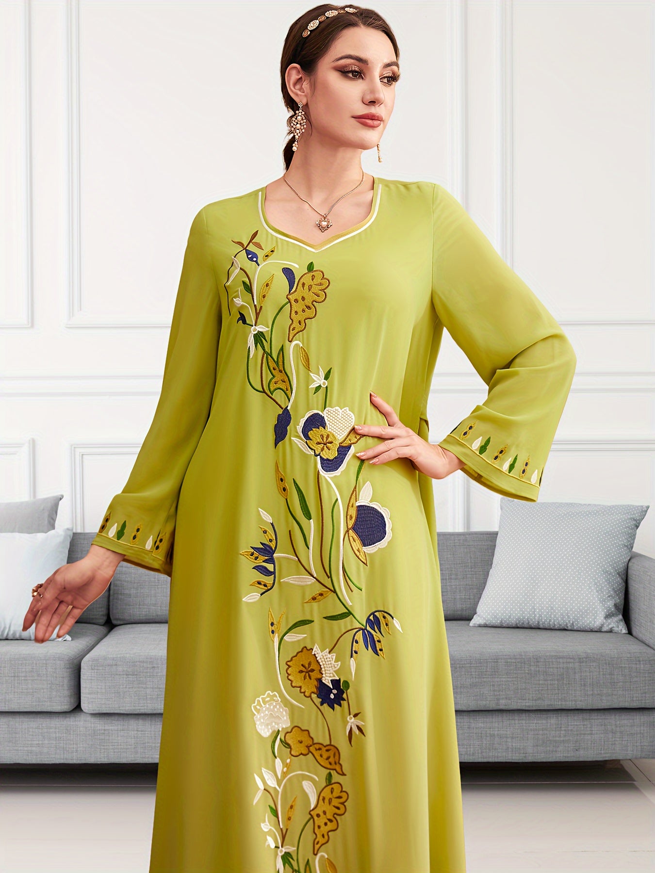 Elegant Embroidered Long Sleeve Maxi Baju Abaya - Polyester, Machine Washable, Non-Stretch Fabric for Women