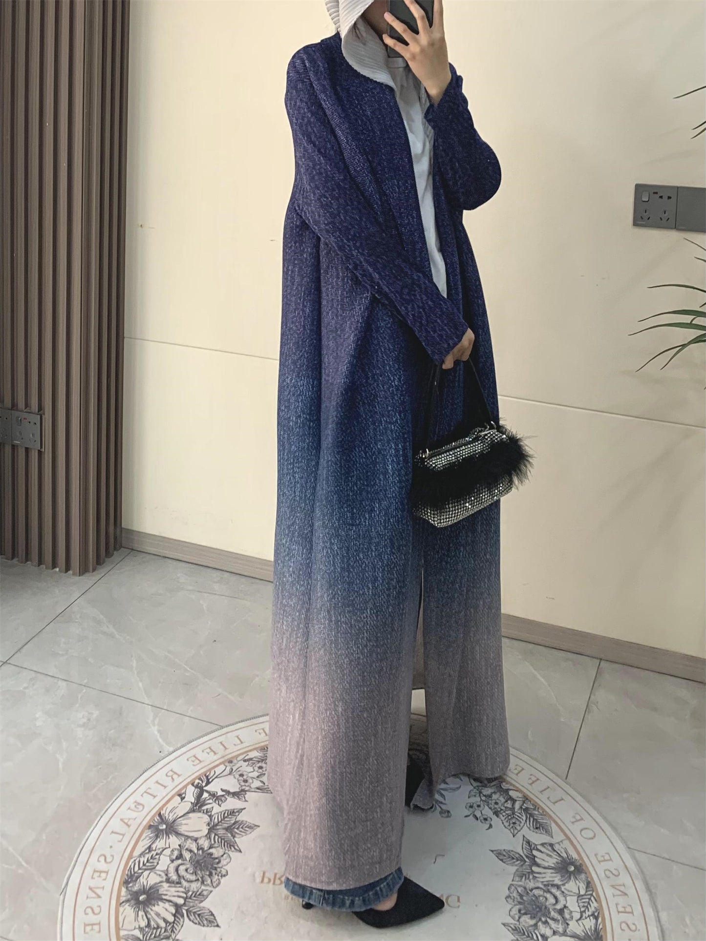 Miyake Women's Arab Noble Style Abaya Robe - High Stretch Pleated Long Sleeve Cloak with Adjustable Waist Belt, Geometric Print Ombre Blue to Grey, Machine Washable Lightweight Luxury for Eid