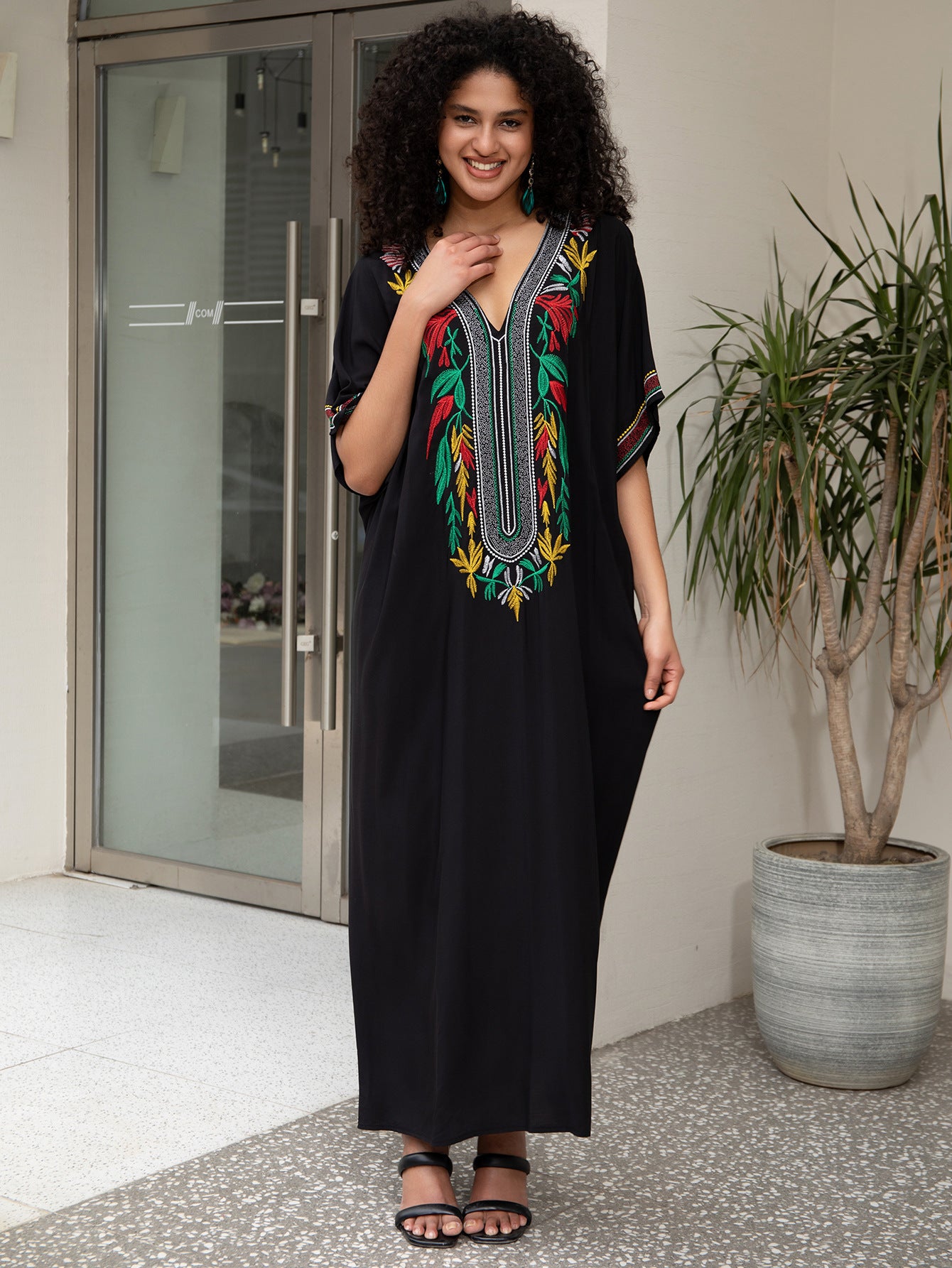 Women's Black Long Beach Cover Up Vacation Robe Bikini Shirt Middle Eastern Robe Beach Swimsuit Cover Up