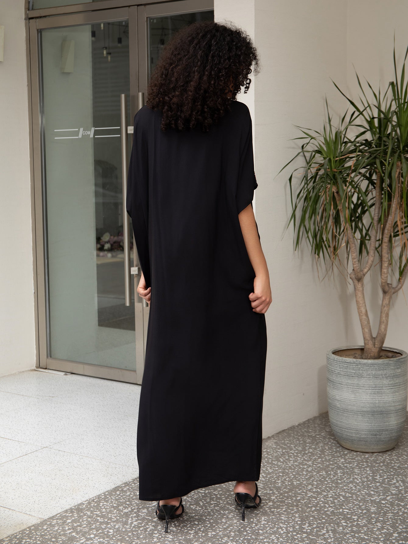 Women's Black Long Beach Cover Up Vacation Robe Bikini Shirt Middle Eastern Robe Beach Swimsuit Cover Up