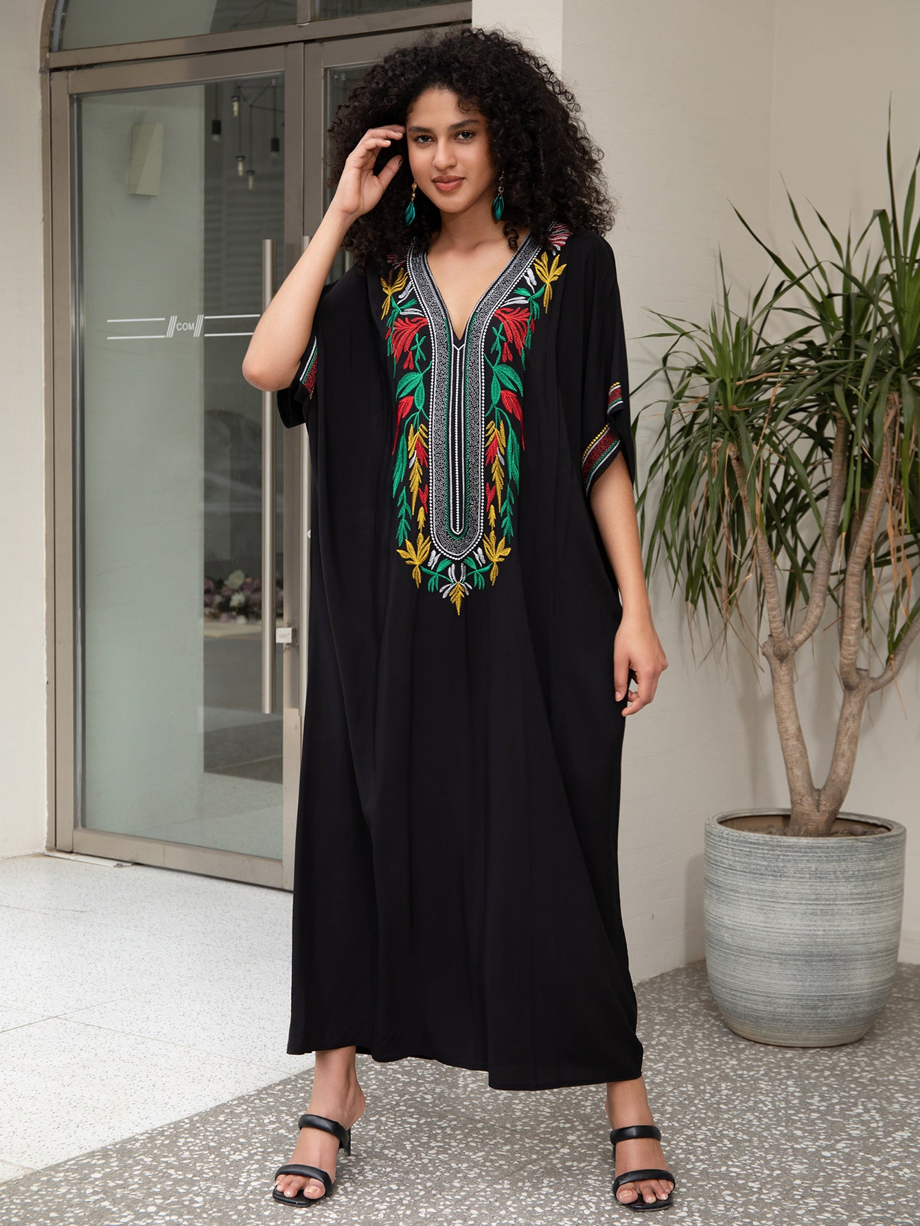 Women's Black Long Beach Cover Up Vacation Robe Bikini Shirt Middle Eastern Robe Beach Swimsuit Cover Up