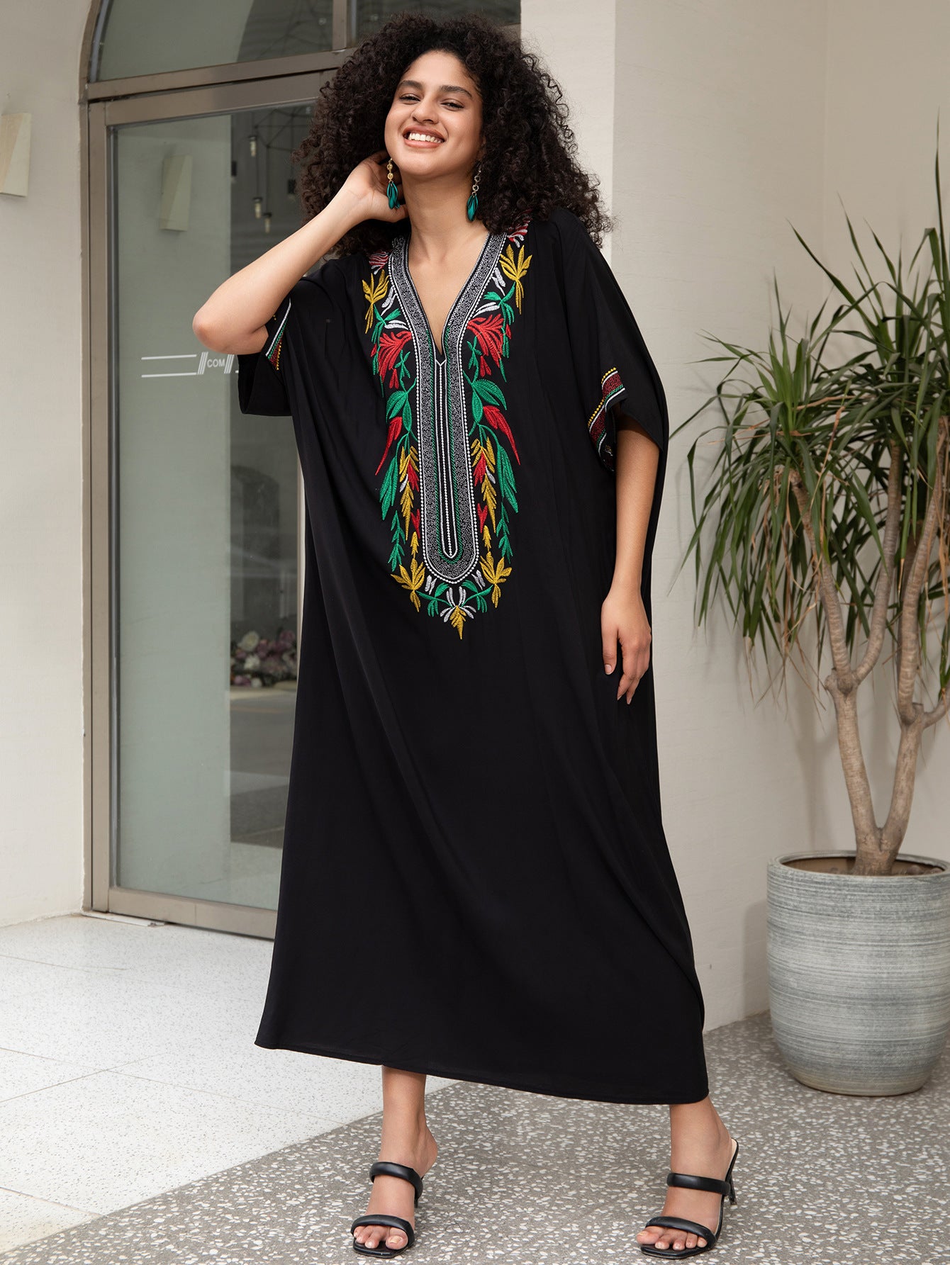 Women's Black Long Beach Cover Up Vacation Robe Bikini Shirt Middle Eastern Robe Beach Swimsuit Cover Up