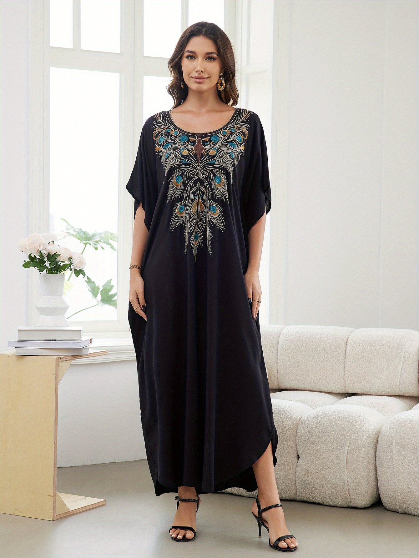 Women's Long Kaftan Beach Cover Up Embroidered Vacation Robe Bat Sleeve Side Slit Swimsuit Cover Up
