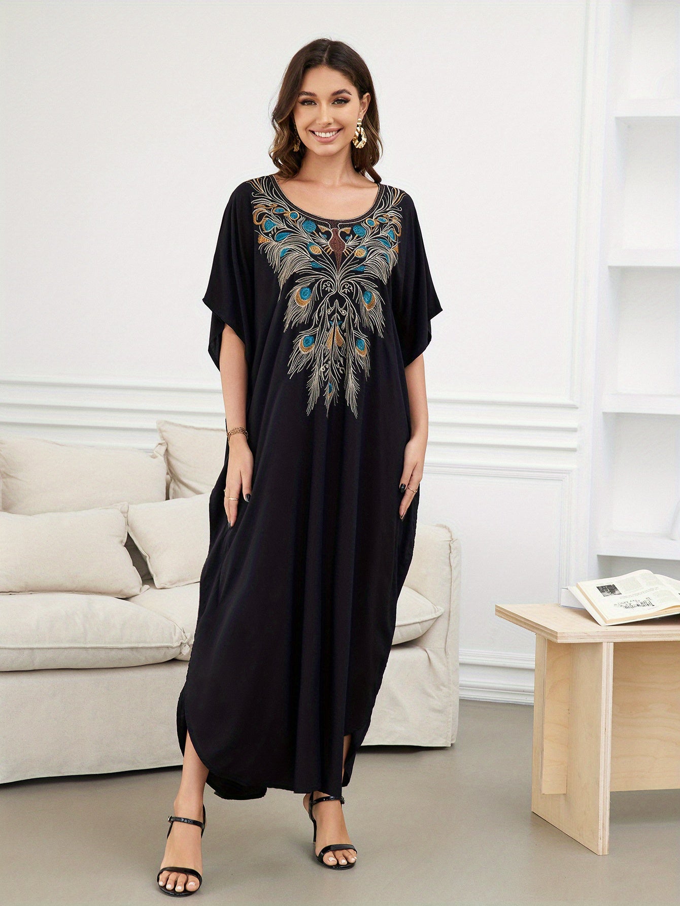 Women's Long Kaftan Beach Cover Up Embroidered Vacation Robe Bat Sleeve Side Slit Swimsuit Cover Up