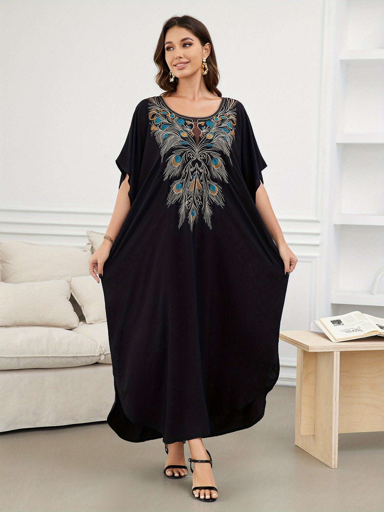Women's Long Kaftan Beach Cover Up Embroidered Vacation Robe Bat Sleeve Side Slit Swimsuit Cover Up