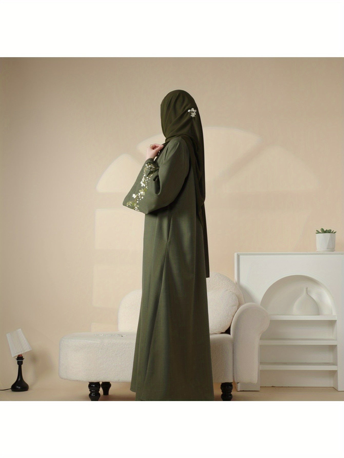 Elegant Floral Polyester 3pcs Set Abaya Gown, Open with Pocket Lining, 150G/M² Fabric Weight, Middle East Collection, for Women