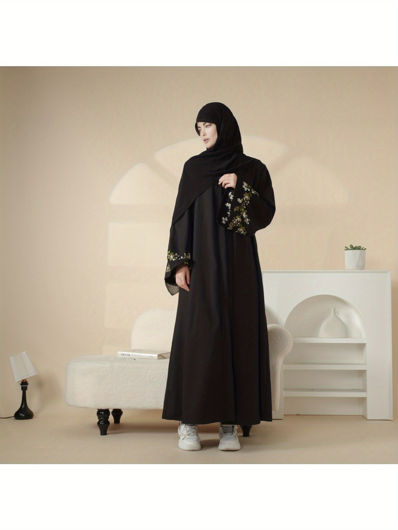 Elegant Floral Polyester 3pcs Set Abaya Gown, Open with Pocket Lining, 150G/M² Fabric Weight, Middle East Collection, for Women