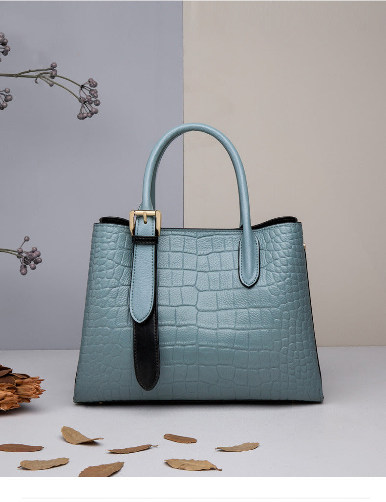 Large Capacity 2025 New Women's Bag, Genuine Leather Handbag for Women, Stylish Crossbody Commuter Women's Bag