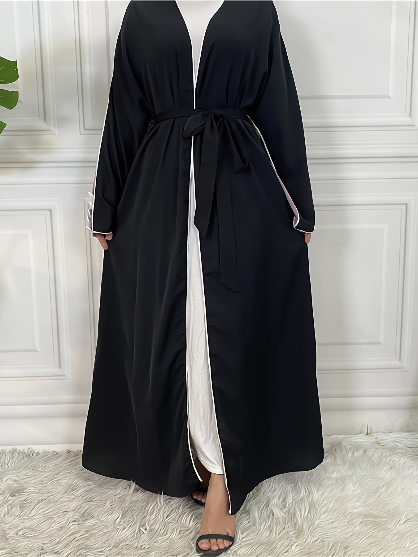 Women's Elegant Patchwork Batwing Sleeve Open Abaya - Long Sleeve, Button-Up Front, Lightweight Polyester, Perfect for Spring & Fall Casual Wear, Stylish Outdoor Attire | Breezy Abaya