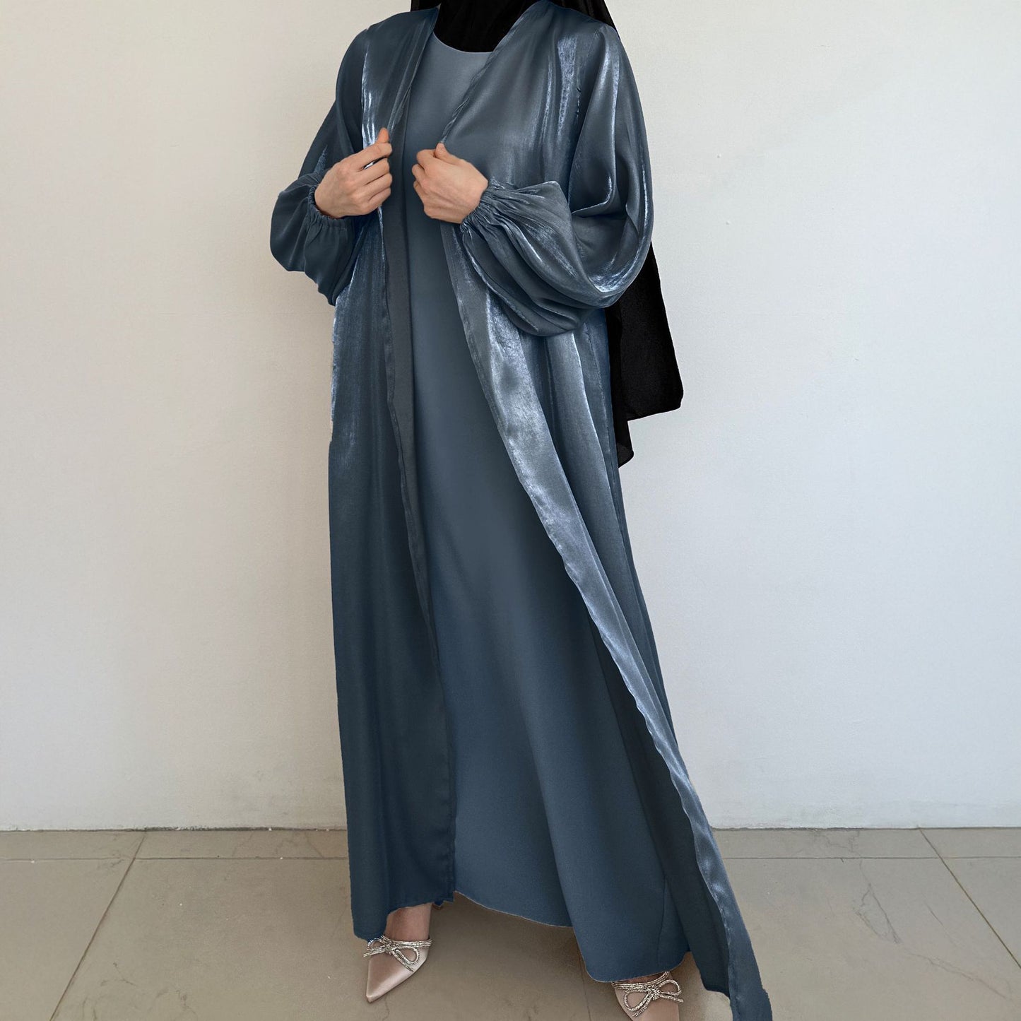 Plus Size, Middle Eastern Modest Muslim Fashionable Bright Silky Satin Solid Color Belt Bat Sleeve Arabic Abaya European and American Large Size Women's Clothing