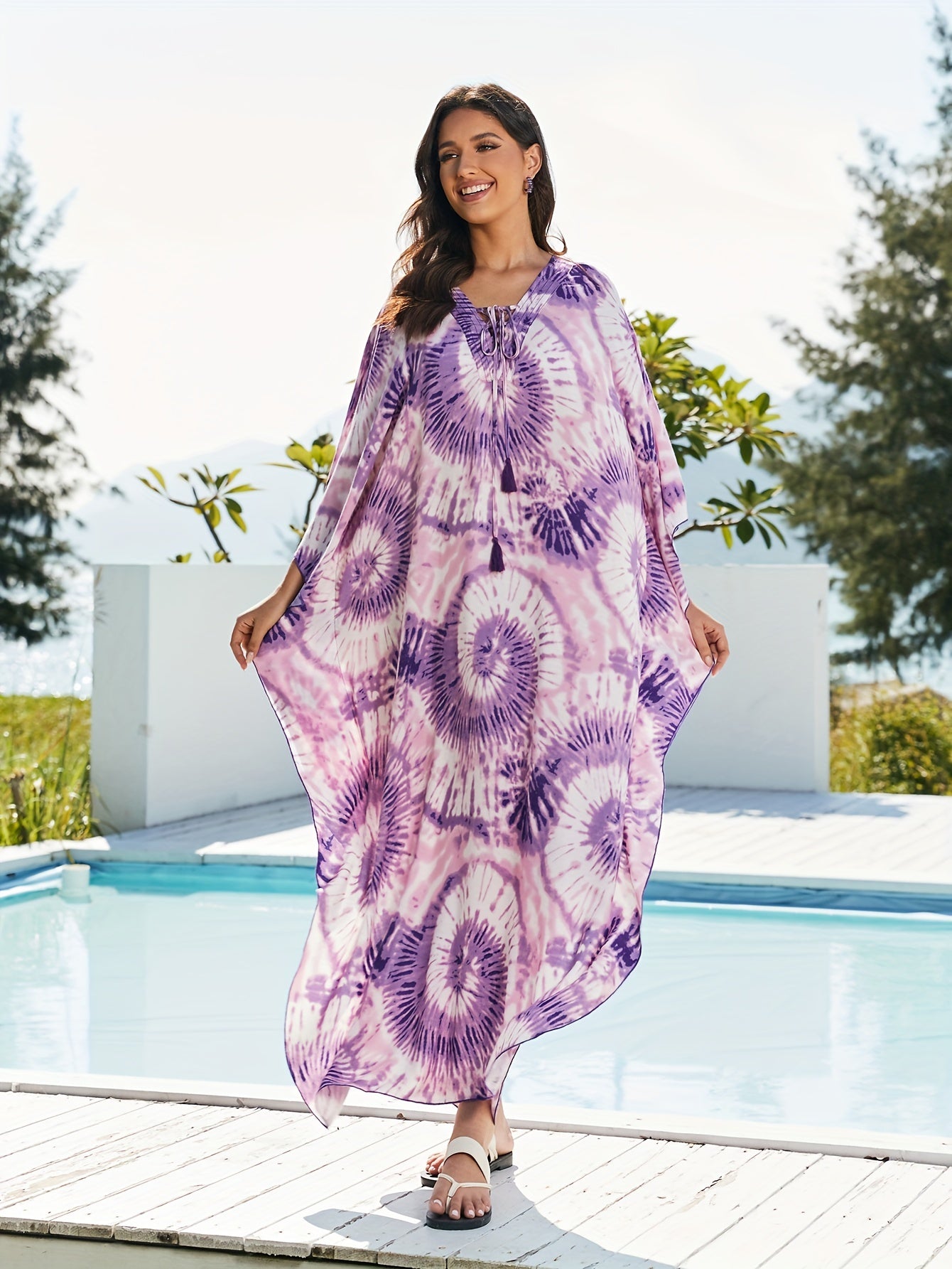 Women's Floral Print Beach Cover-Up Kaftan Dress Floral Pattern, V-Neck With Tie, Loose-Fitting Ethnic Style Casual Maxi Dress