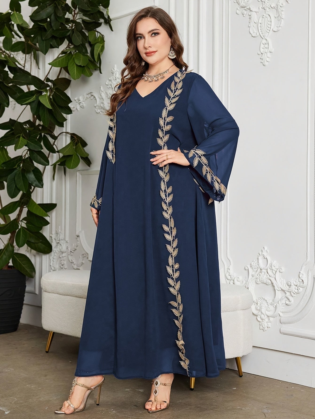 Plus Size, Women's V-Neck Long Sleeve Golden Embroidered Ribbon Chiffon Loose Casual Comfortable Elegant Daily Party Plus Size Arabic Abaya Dress, Modest Kaftan