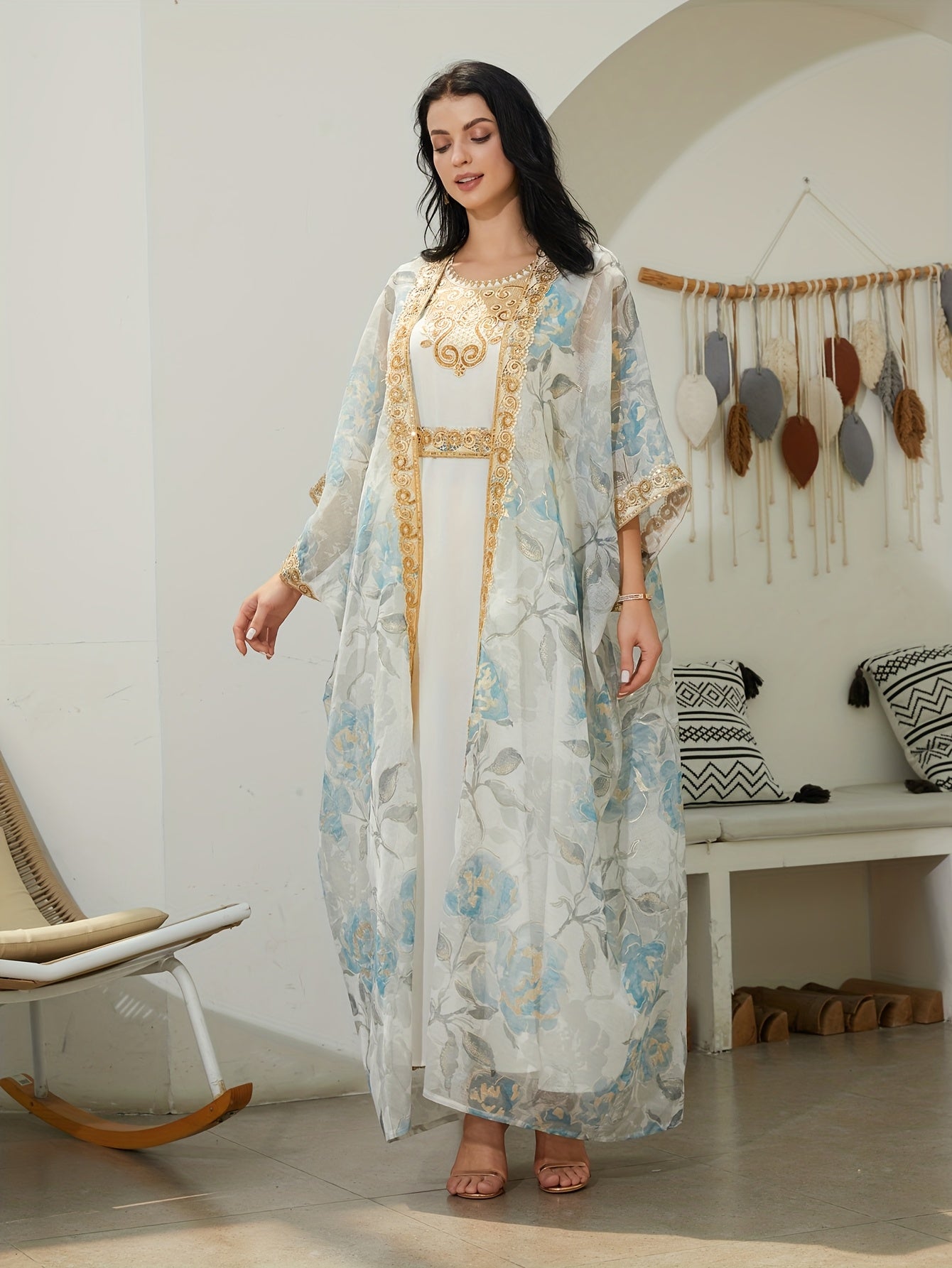 Oriental Traditional Style Sequined Lace Two-Piece Mesh Emirati Abaya Dress for Women - Long Robe with Veil