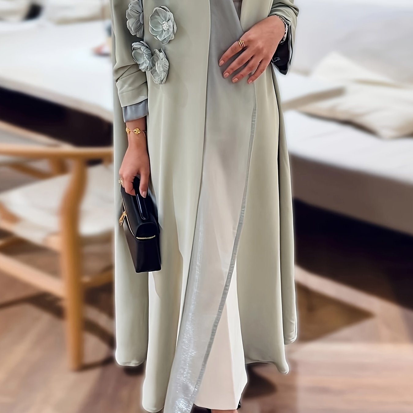 2025 New Arrival Elegant Floral Embroidered Abaya - Light Beige & White Two-Tone Long Dress with Black Pockets, Perfect for Spring/Summer/Fall, Muslim Modest Fashion, Floral Embroidery, No Belt, Casual Elegance, Summer Outfit