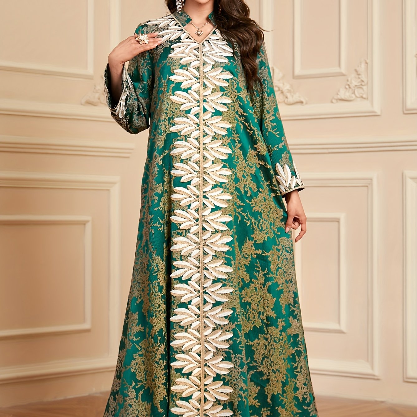Elegant Green Floral Embroidered Long Sleeve Maxi Kaftan Abaya Dress - Polyester, Machine Washable, Non-Stretch Fabric for All Seasons