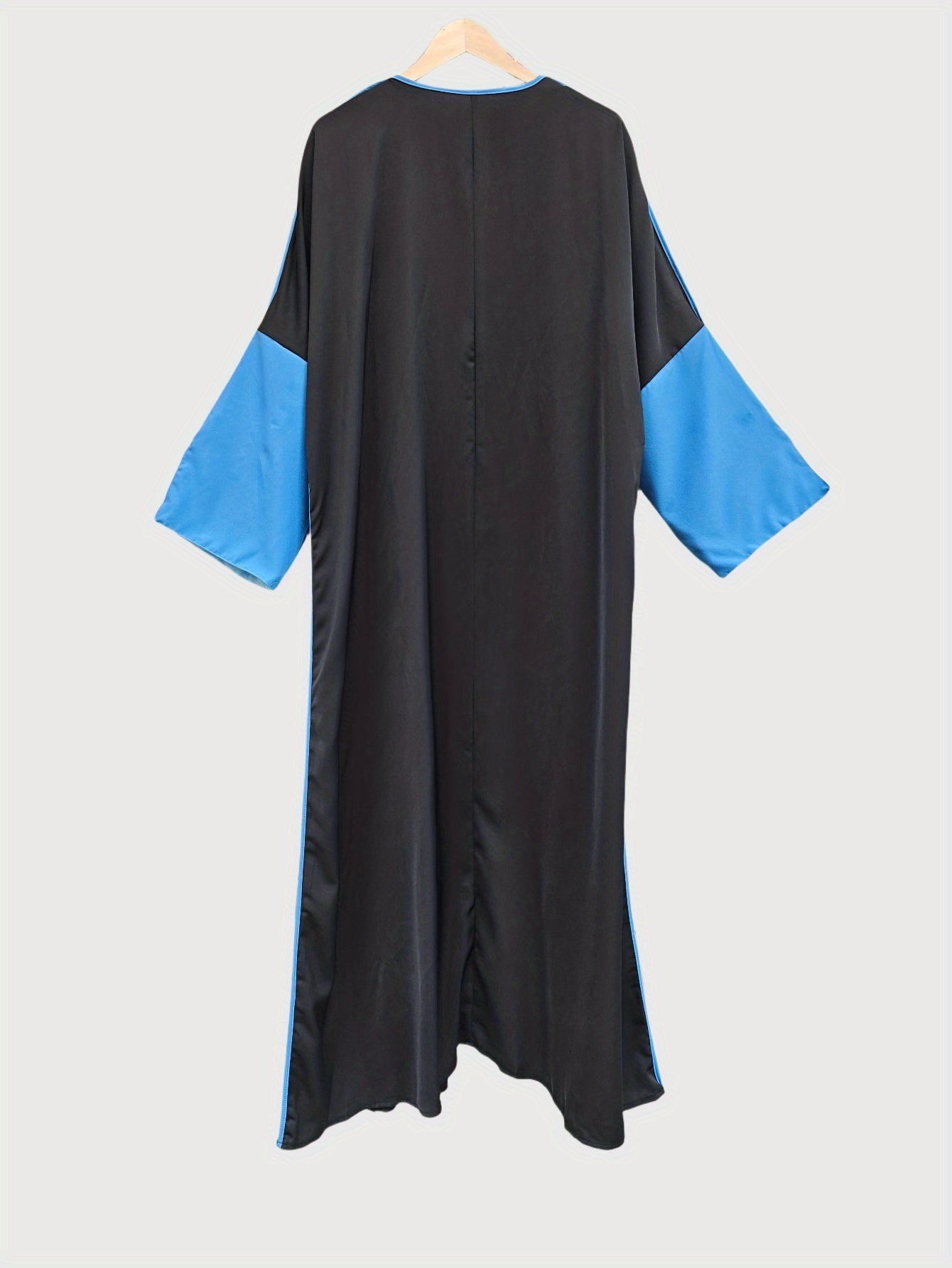 Plus Size - 1pc Plus Size Women's Abaya Burqa - Elegant Color Block Design, Loose Fit Long Sleeve with Open Front, Black & Blue Geometric Pattern, Perfect for Festive Occasions