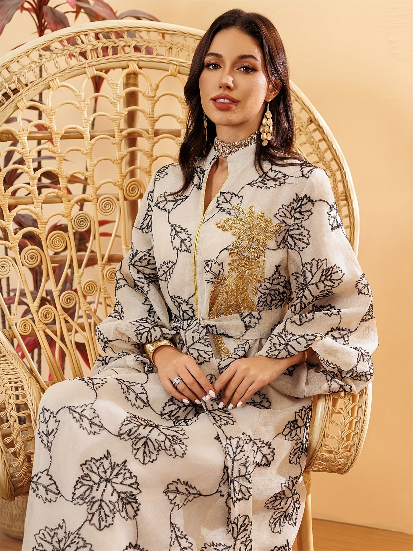 Dubai Floral Embroidery Belted Dress Belt included Lantern Sleeve Maxi Abaya Luxury Woman Evening Dresses Modern Kaftan 2025