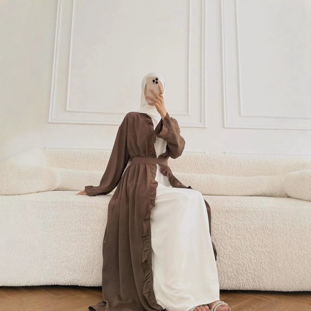 Women's Elegant Arabic Abaya Robe - Lightweight Breathable Loose Fit Long Sleeve Arabic Dress with Belt, Solid Color Machine Washable All-Season Casual & Formal Wear