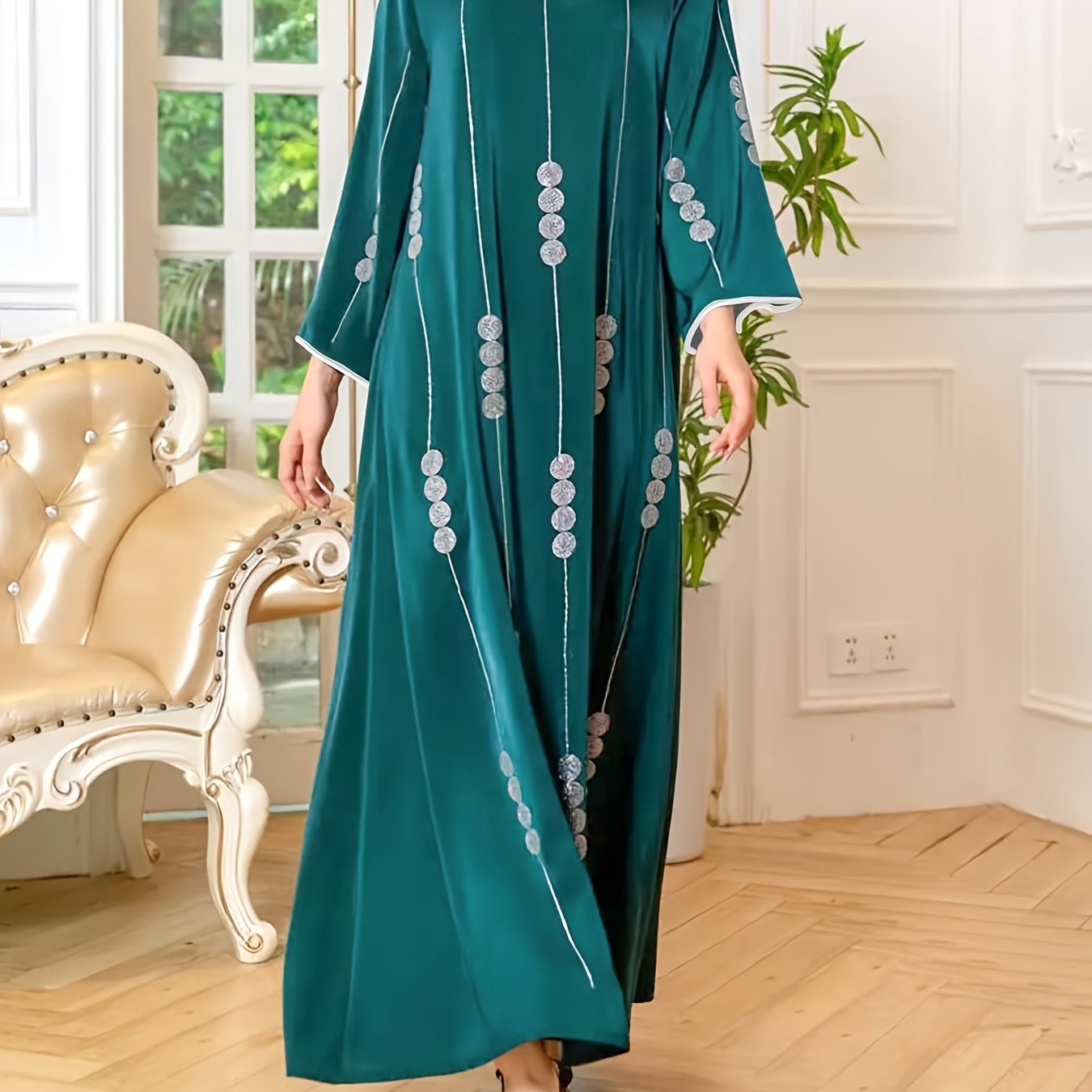 Middle Eastern Style - Simple Elegant Solid Color Square Neck Print Straight Long Sleeve Plus Size Maxi Arabic Abaya for Women