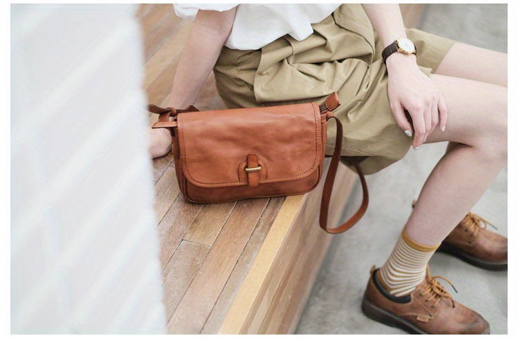 Japanese-Style Vintage Crossbody Shoulder Bag - Genuine Leather with Adjustable Strap & Golden-Tone Clasps, Zipper Closure, Polyester Lining
