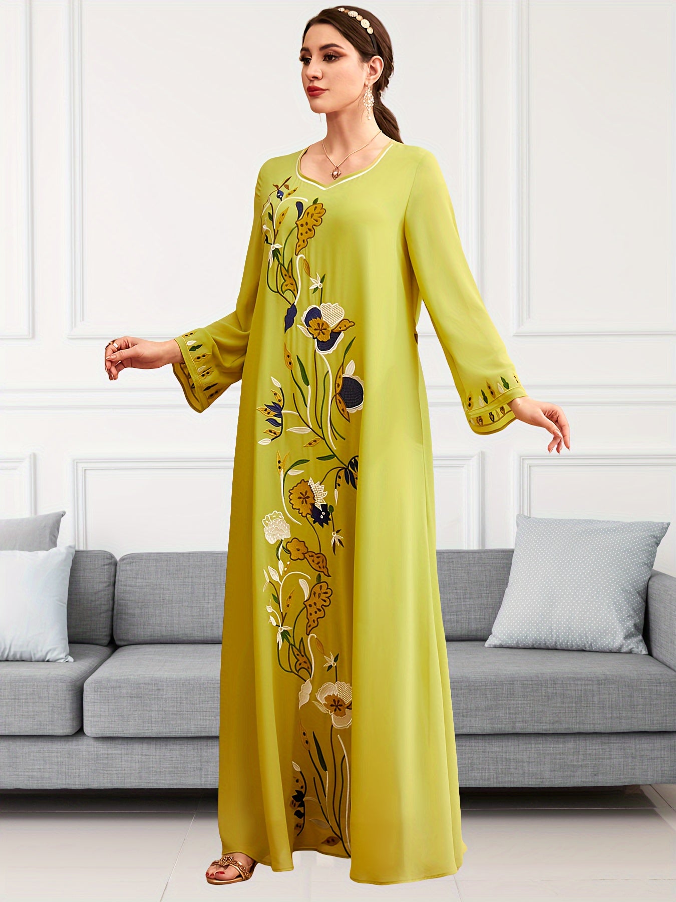 Elegant Embroidered Long Sleeve Maxi Baju Abaya - Polyester, Machine Washable, Non-Stretch Fabric for Women