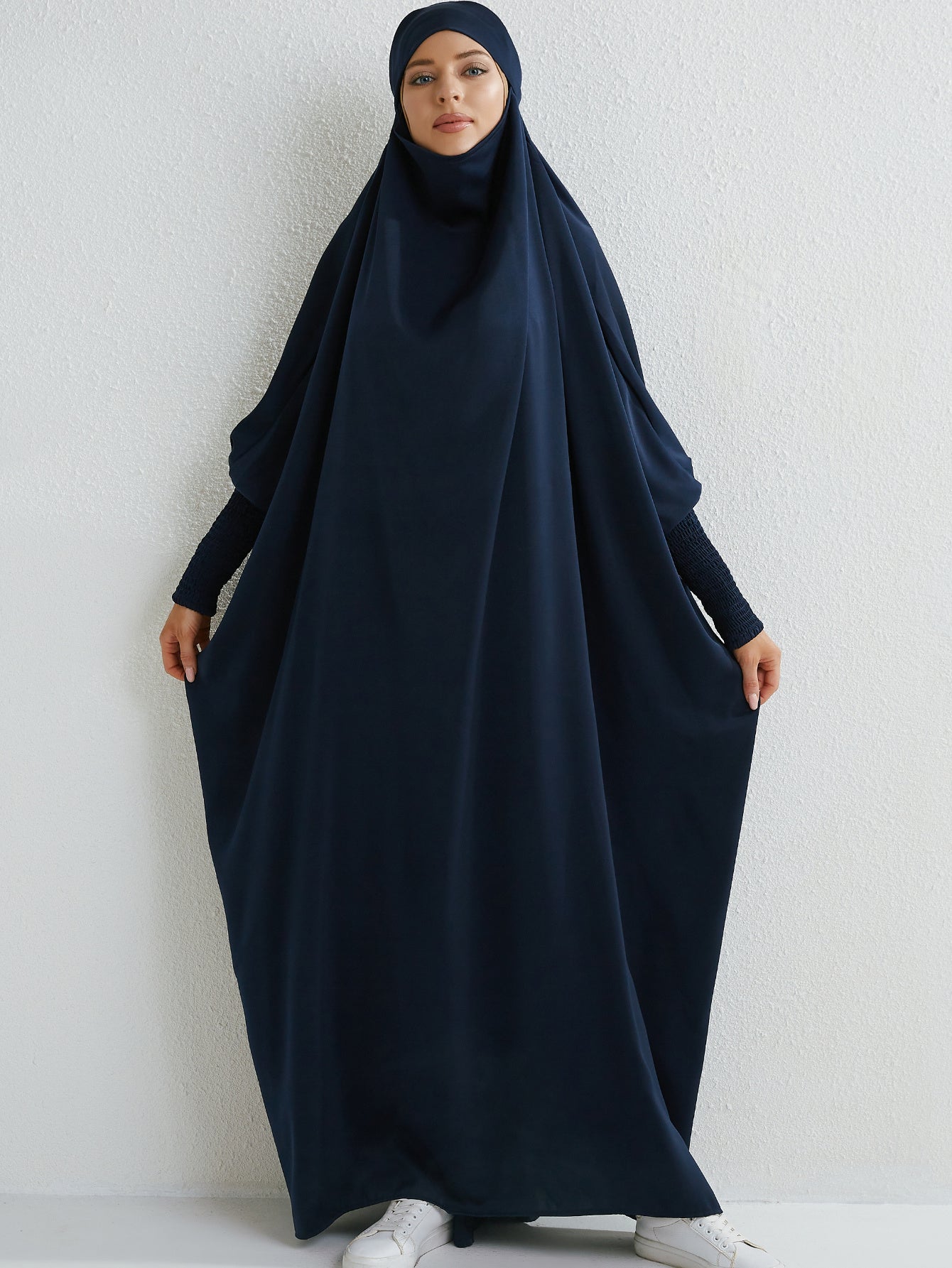 Elegant Loose-Fit Abaya Robe with Built-In Headscarf - Modest Ramadan Prayer Dress, Long Sleeve Butterfly Cuff Traditional Middle Eastern Full-Length Cover Dress, Solid Color Machine Washable, Religious Attire, Allseason Wear