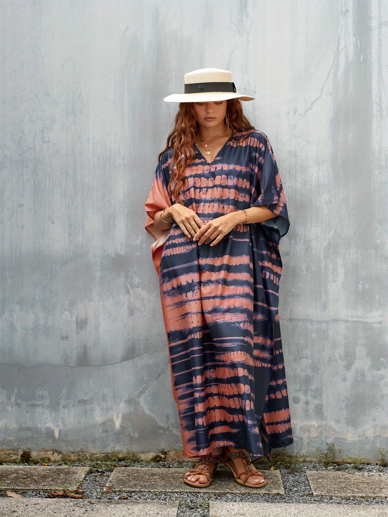 Stylish Plus Size Beach Kaftan Cover-Up with V-Neck & Side Slit - Lightweight Summer Dress in Vibrant Tie-Dye Pattern, Long Sleeves, Hand Washable, Perfect for Beach or Casual Outings, Relaxed Fit Clothing | V-neck Kaftan