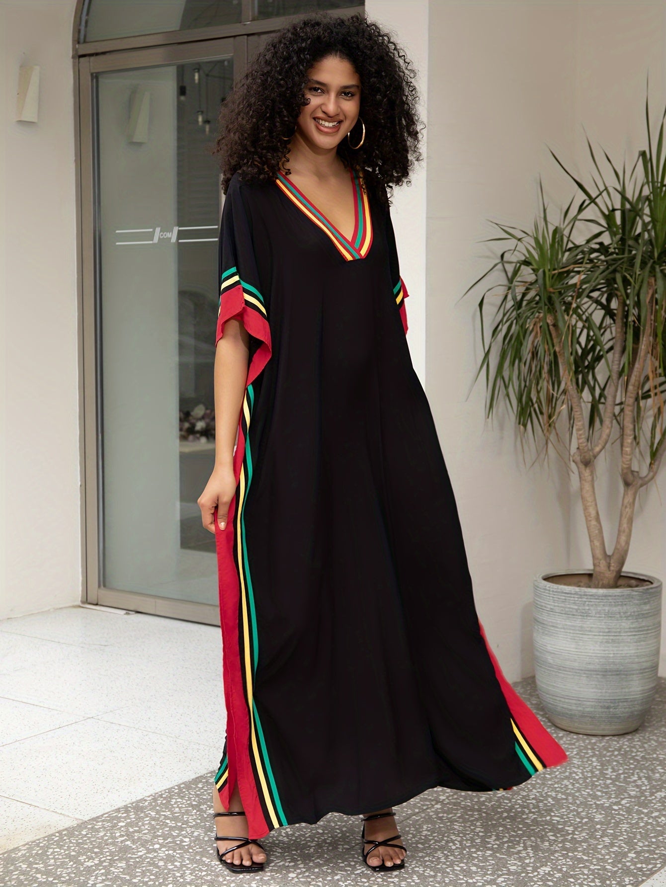 Stylish Women's Kaftan Maxi Dress - Comfortable Batwing Sleeve V Neck Design