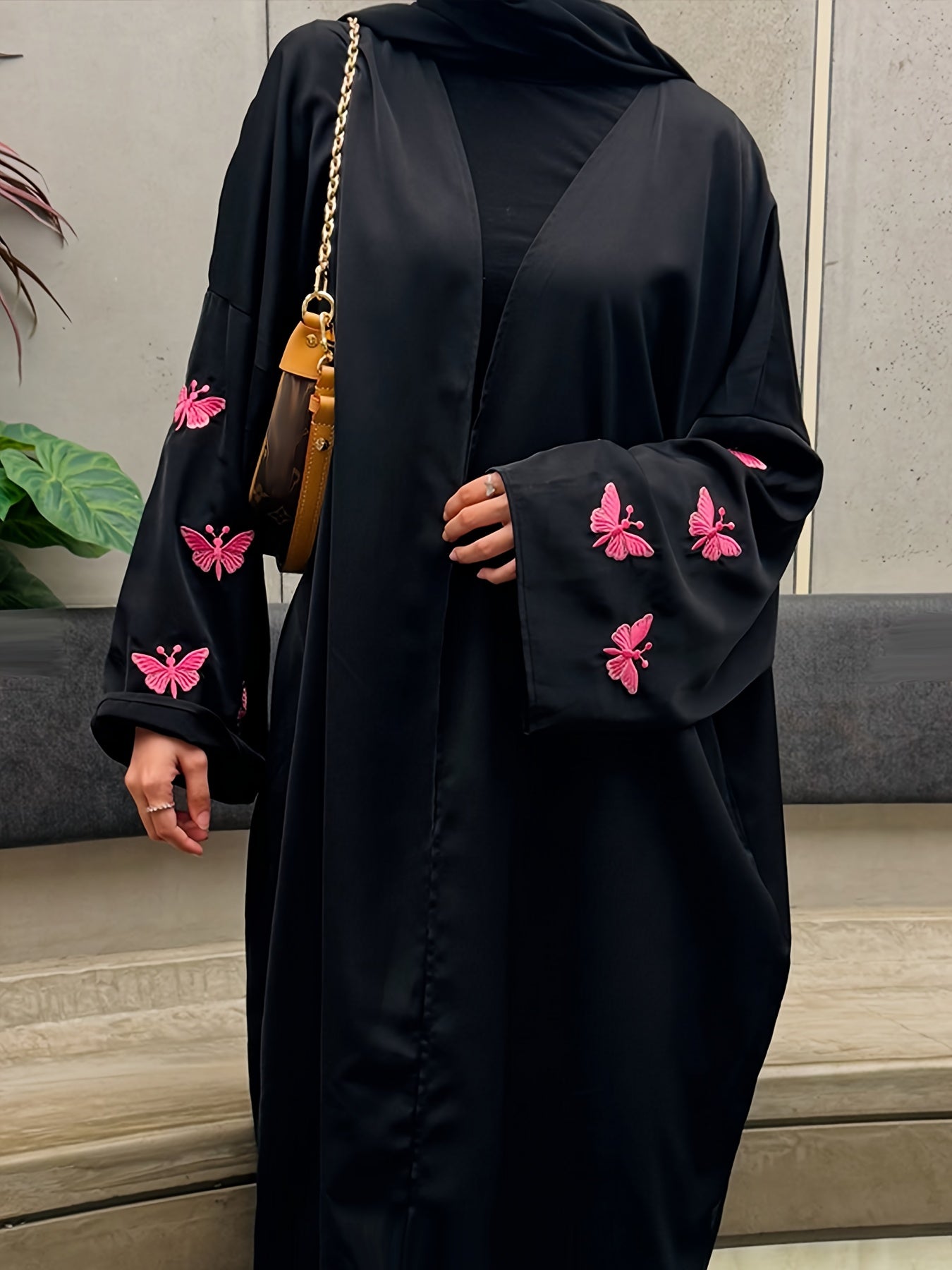 Oriental Women's Elegant Solid Color Embroidered Butterfly Batwing Sleeve Abaya, Saudi Dubai Loose Fit Black Satin Open Front Bathrobe, Casual Long Robe Dress 1pc Outerwear for Daily Wear and Festivals