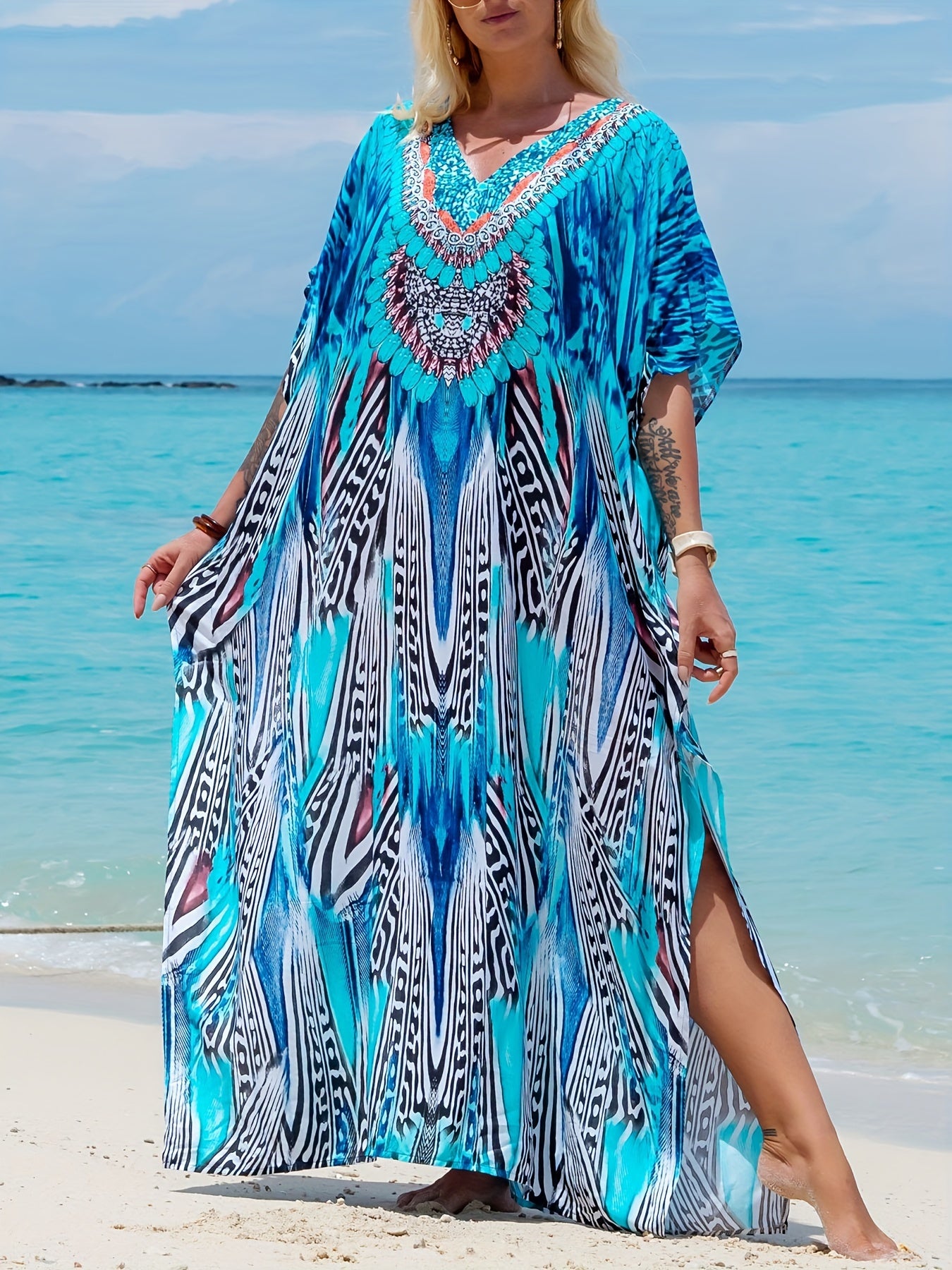 Elegant V-neck Batwing Sleeve Kaftan Abaya - Graphic Print, Maxi Length, Flowy Fit - Perfect for Ramadan and Special Occasions
