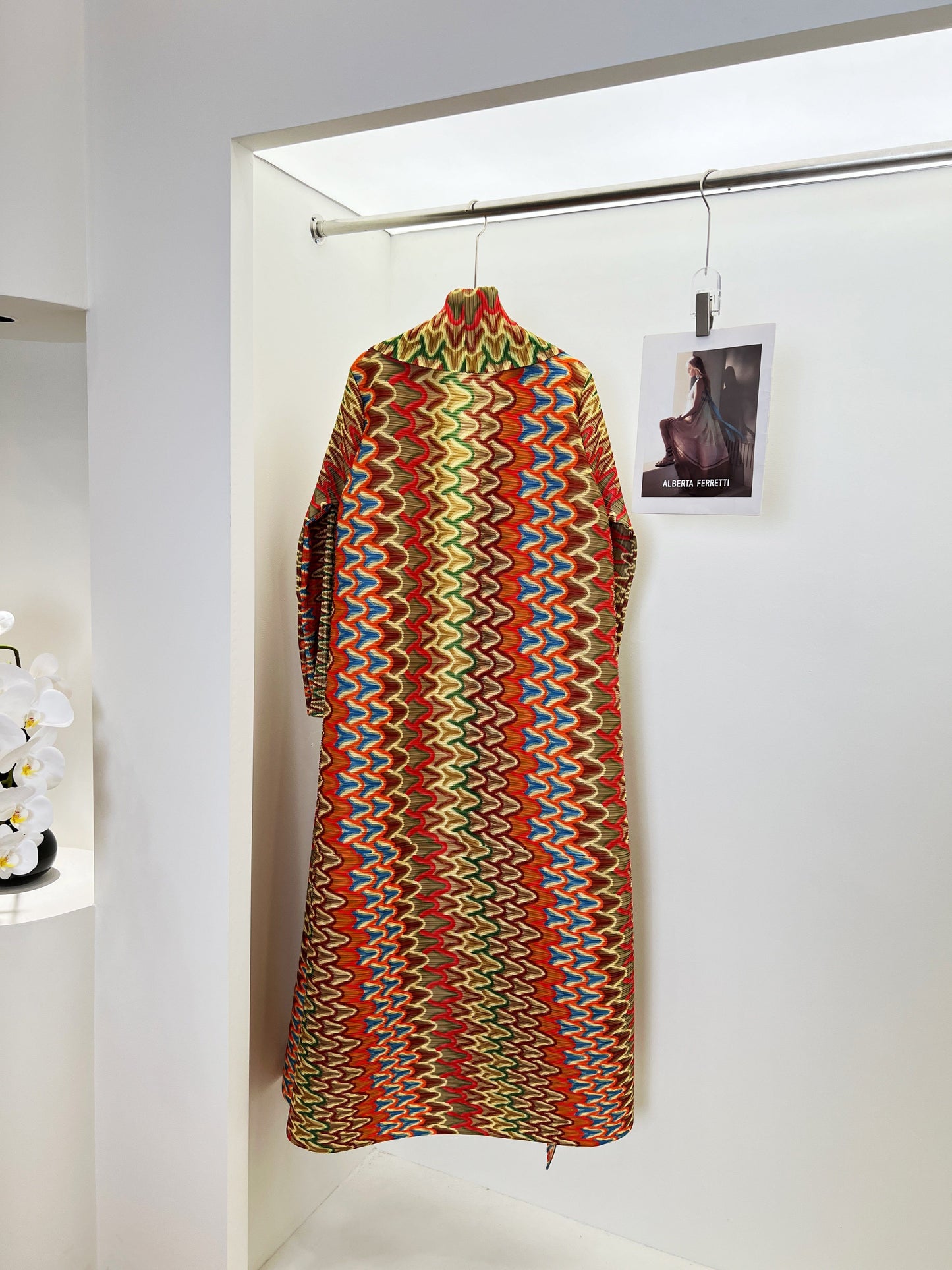 2025 Spring/Summer New Miyake Wrinkled Art Islamic Emirati Abaya Dress Muslim Loose Large Size Breathable