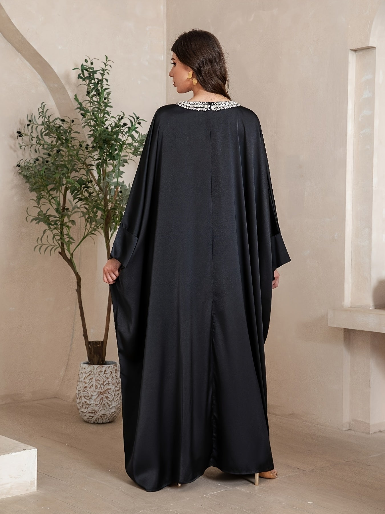 Women's Abaya Islamic Robe - Elegant Long Maxi Kaftan Dress with Floor Coverage, Formal & Everyday Muslim Gown - Machine Washable Islamic Clothing for Women - Non-See Through Islamic Dress