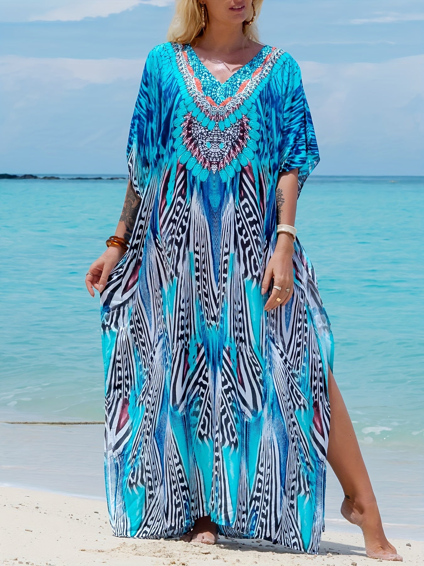 Elegant V-neck Batwing Sleeve Kaftan Abaya - Graphic Print, Maxi Length, Flowy Fit - Perfect for Ramadan and Special Occasions
