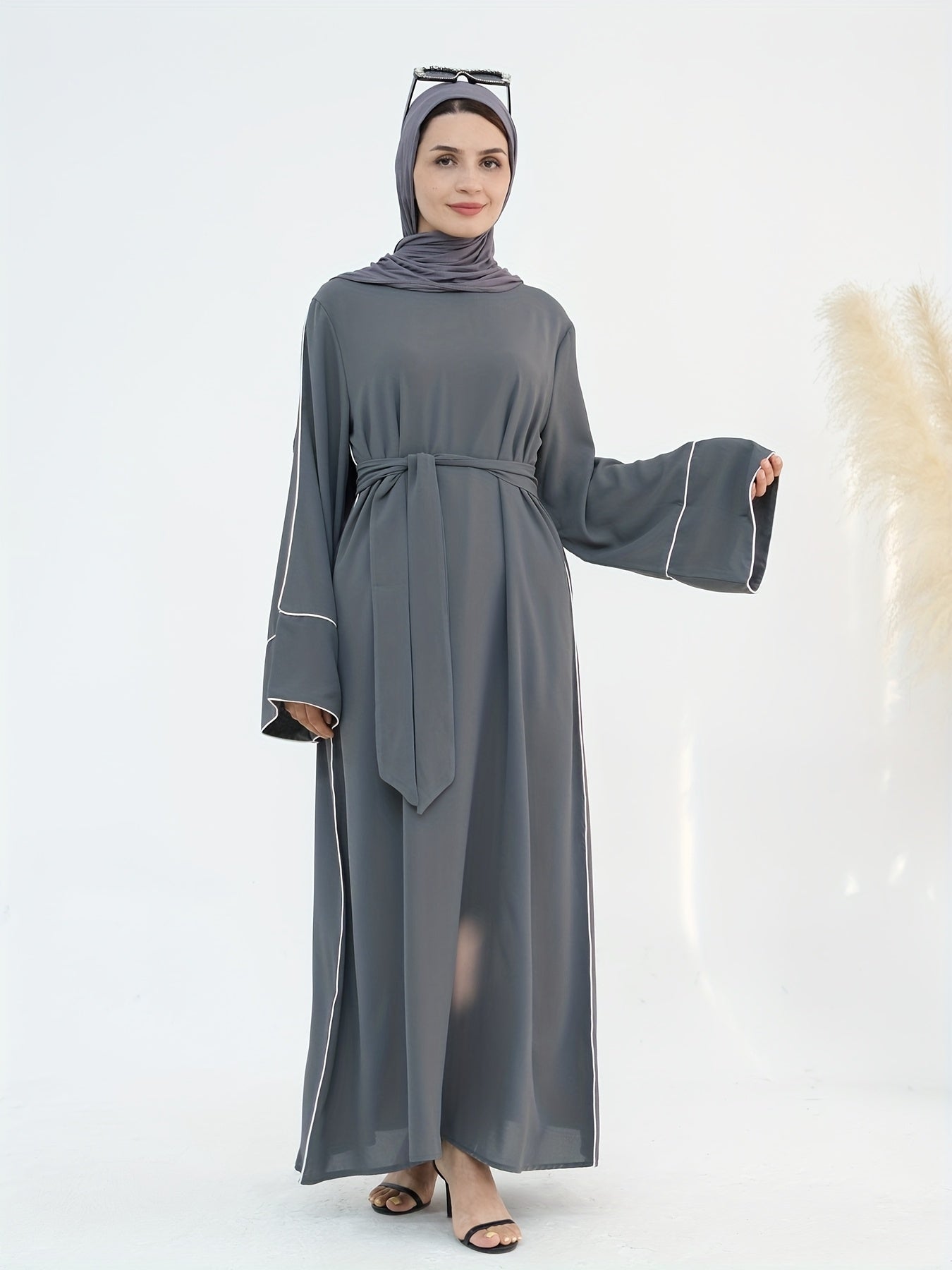 Women's Stylish Solid Color Dubai Turkish Abaya with Lace-Up Waist - Long Robe with Belt, Sleeveless, Polyester, All-Season Wear, Casual Attire|Elegant Attire|Polyester Fabric