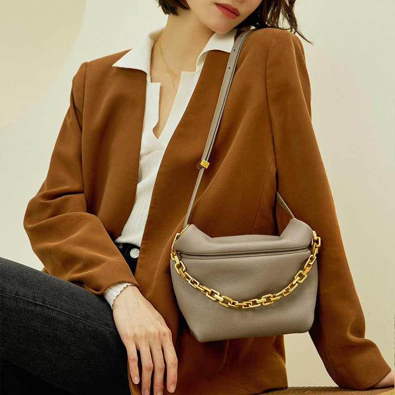2025 New Women's Bag, Leather Crossbody Pleated Cloud Messenger Bag, Fashionable Chain Dumpling Bag, Single Shoulder Crossbody Bag