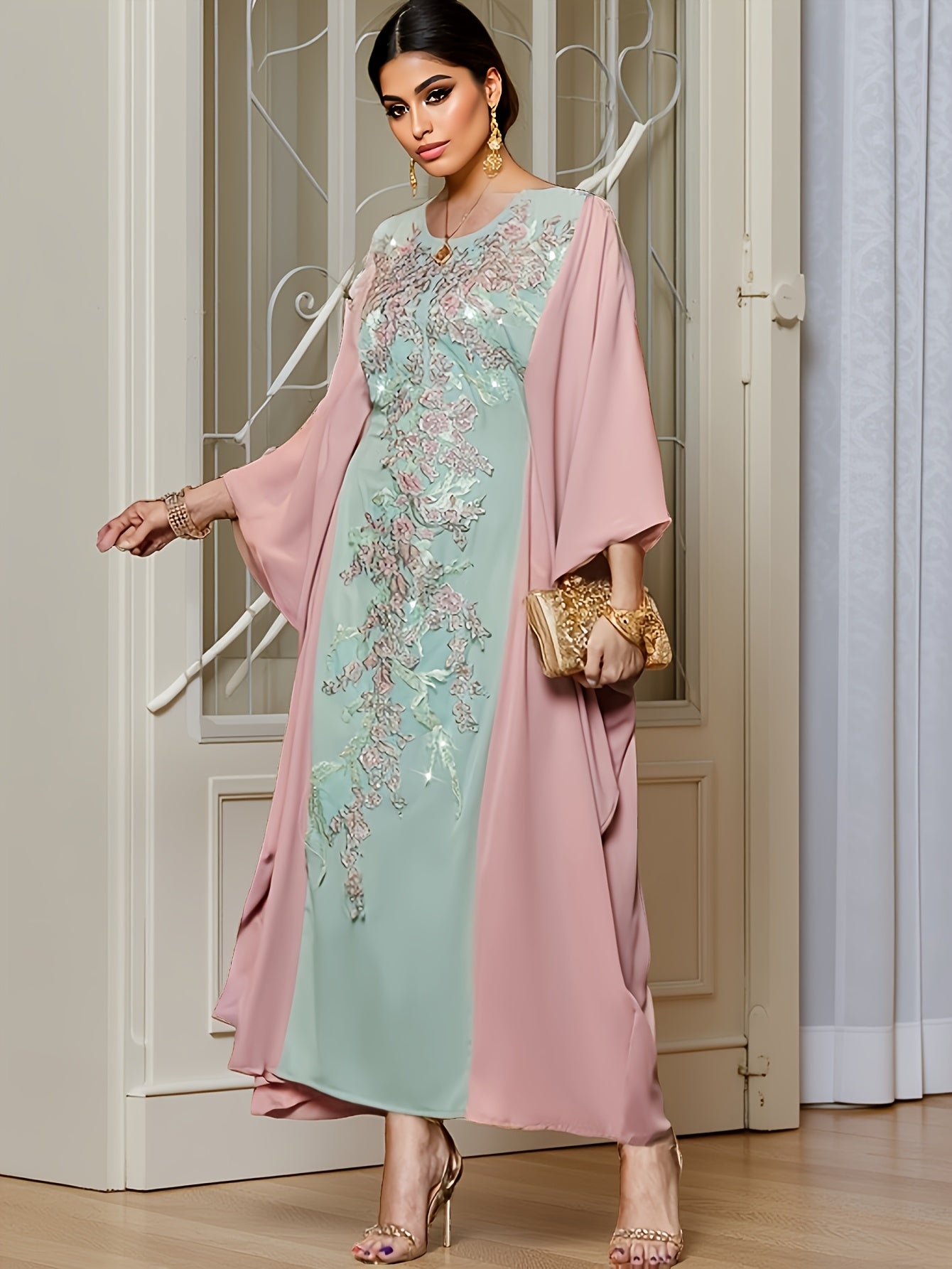 1pc Elegant Embroidered Kaftan Abaya for Women - Polyester Batwing Cape with Contrast Sequin Details, Solid Color, Woven, All-Season Traditional Middle Eastern Robe