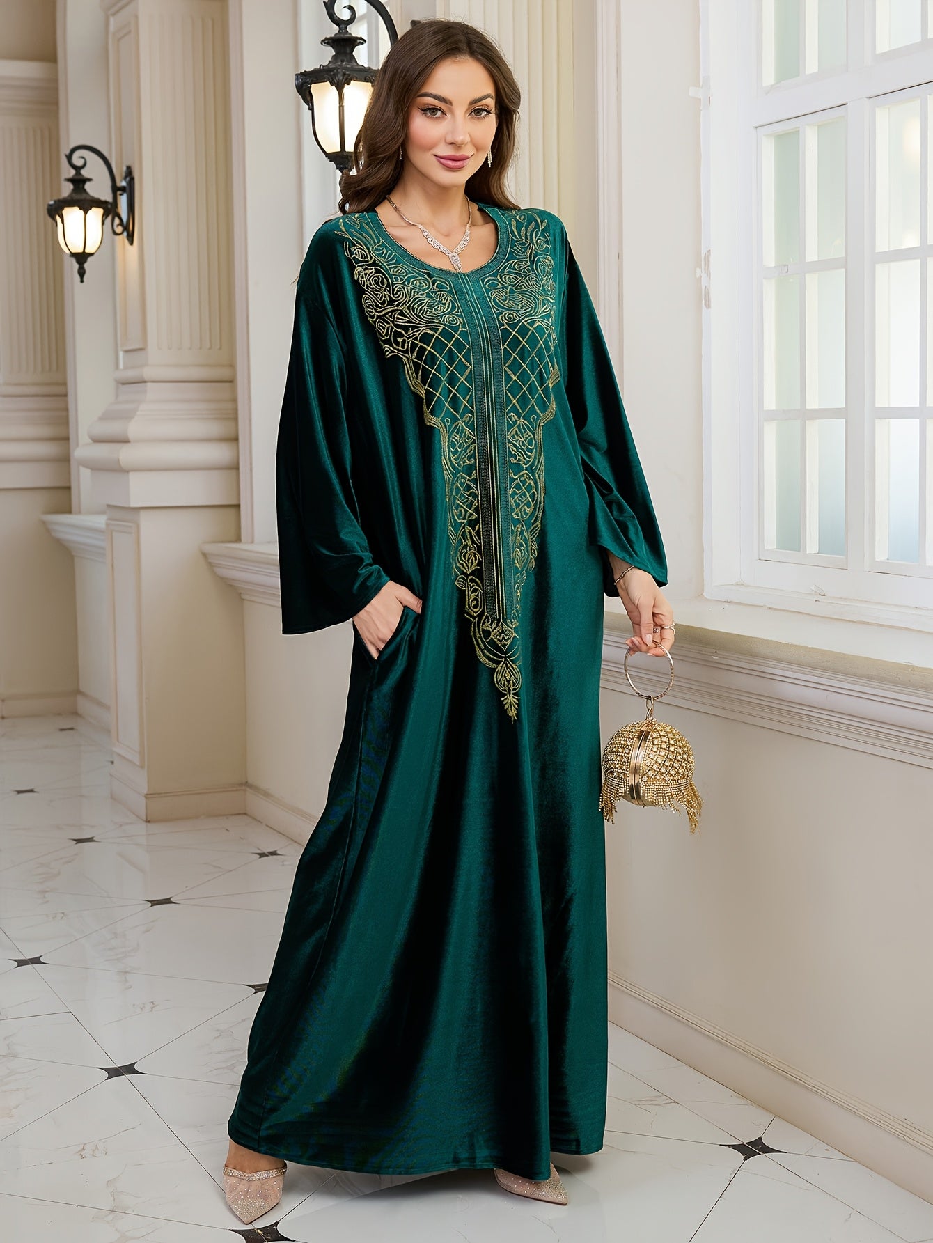 Plus Size - FY Ladies Elegant Embroidery Velvet Long Gown Loose Arabic Abaya Large Size Leisure Resort Beach Jacket Bikini Outerwear Cover-up