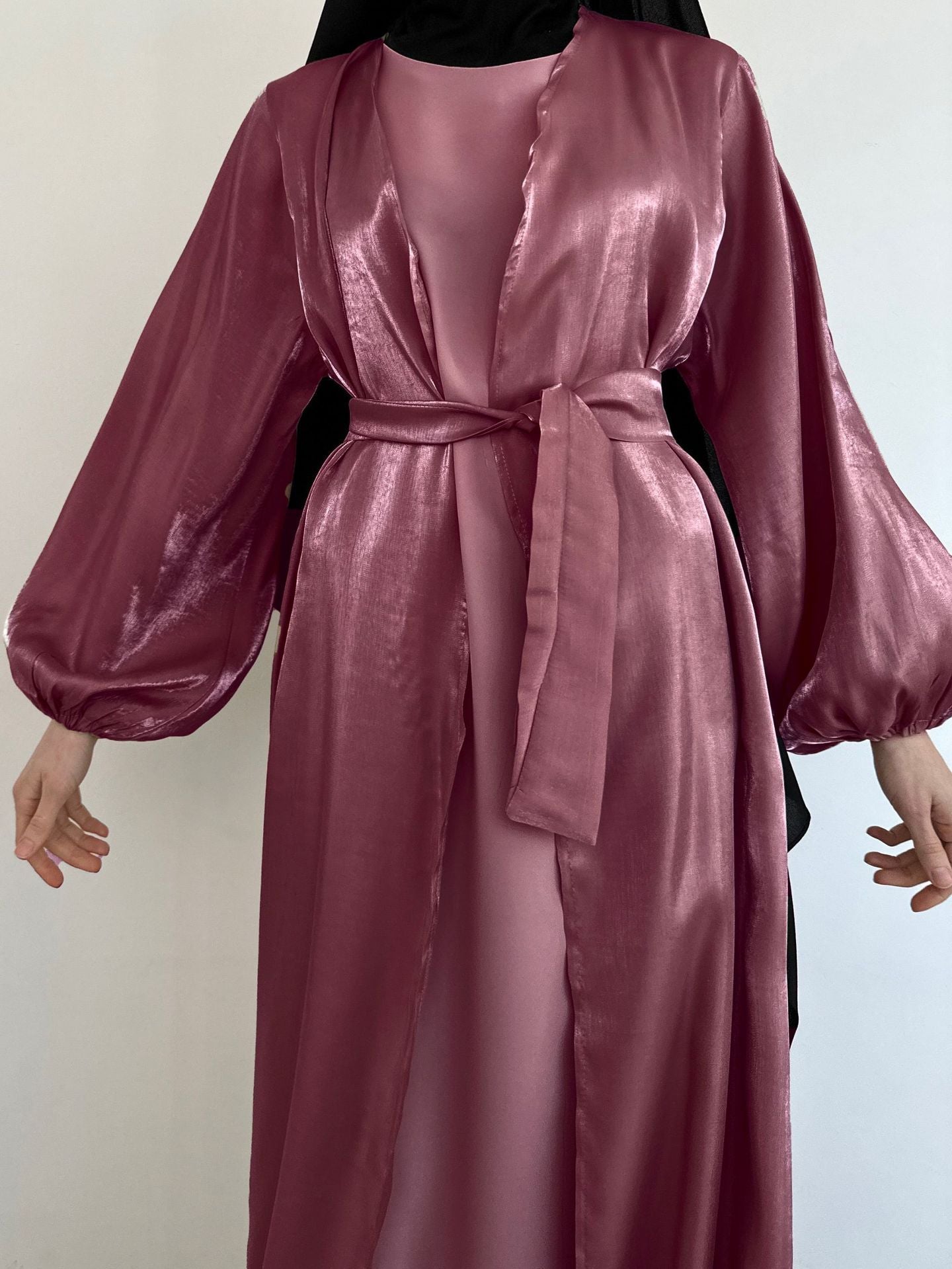 Plus Size, Middle Eastern Modest Muslim Fashionable Bright Silky Satin Solid Color Belt Bat Sleeve Arabic Abaya European and American Large Size Women's Clothing