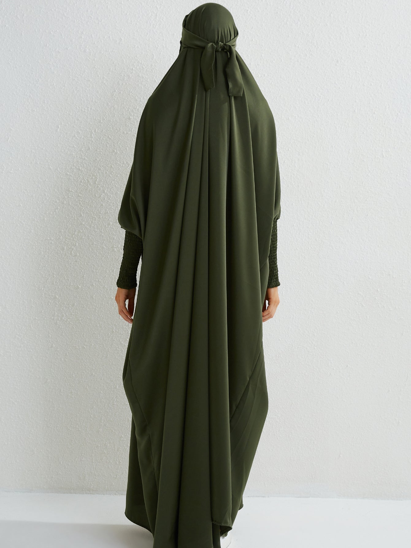 Elegant Loose-Fit Abaya Robe with Built-In Headscarf - Modest Ramadan Prayer Dress, Long Sleeve Butterfly Cuff Traditional Middle Eastern Full-Length Cover Dress, Solid Color Machine Washable, Religious Attire, Allseason Wear