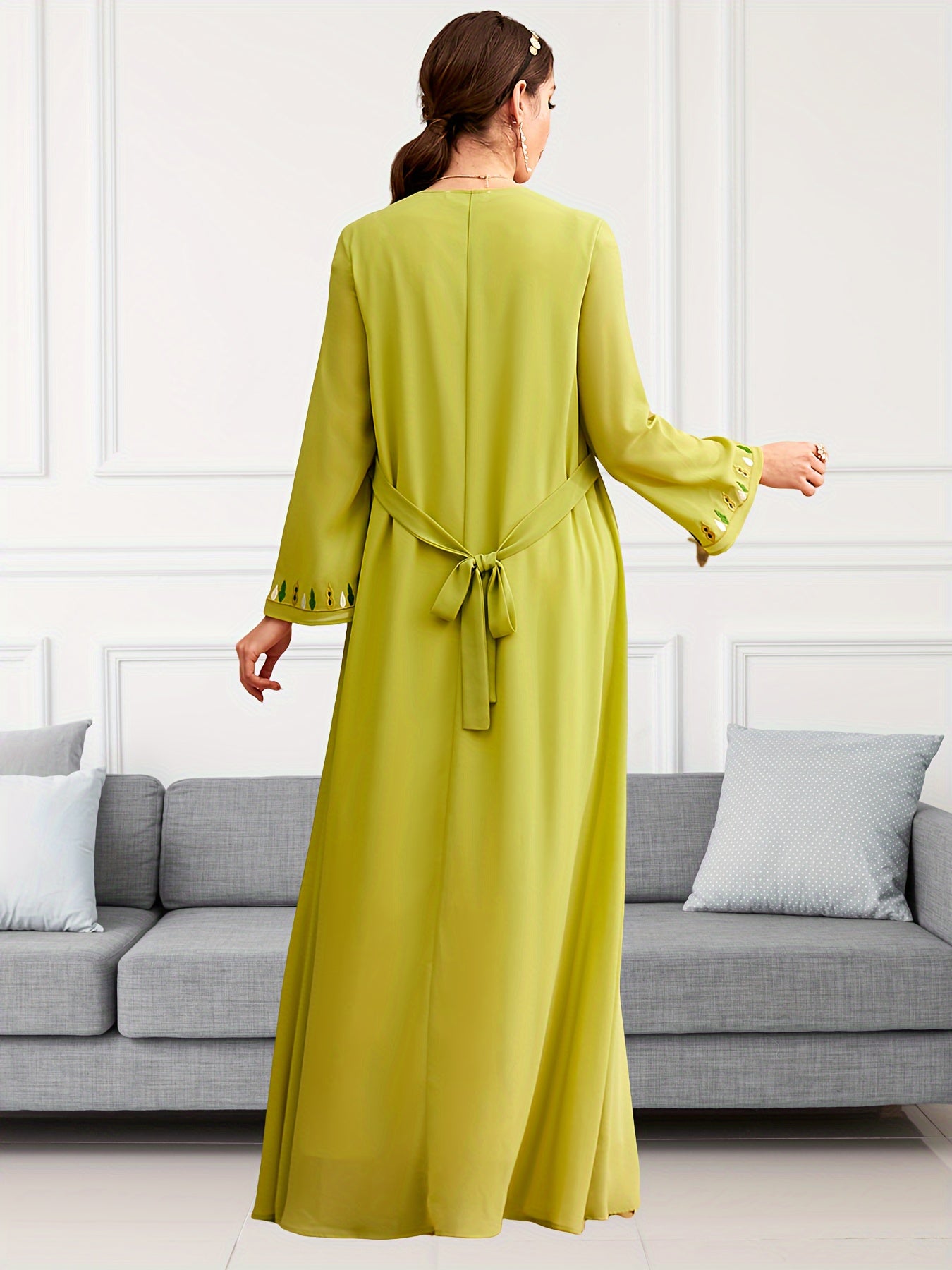 Elegant Embroidered Long Sleeve Maxi Baju Abaya - Polyester, Machine Washable, Non-Stretch Fabric for Women