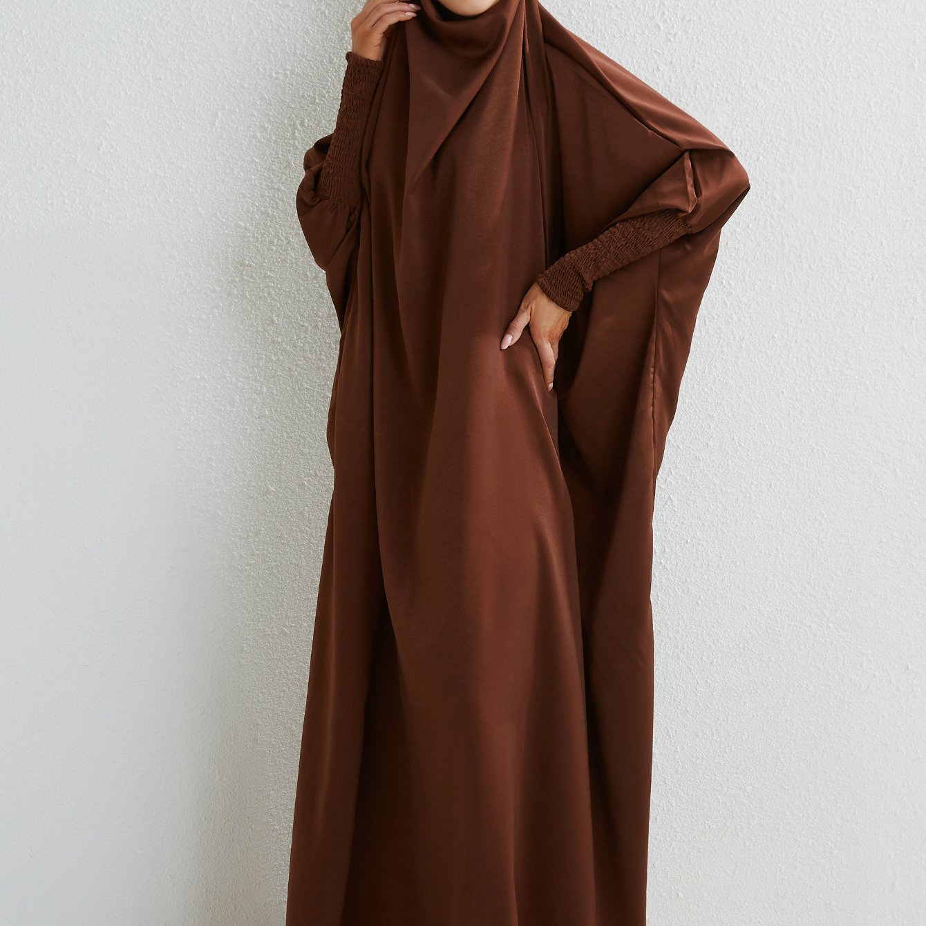 Elegant Loose-Fit Abaya Robe with Built-In Headscarf - Modest Ramadan Prayer Dress, Long Sleeve Butterfly Cuff Traditional Middle Eastern Full-Length Cover Dress, Solid Color Machine Washable, Religious Attire, Allseason Wear