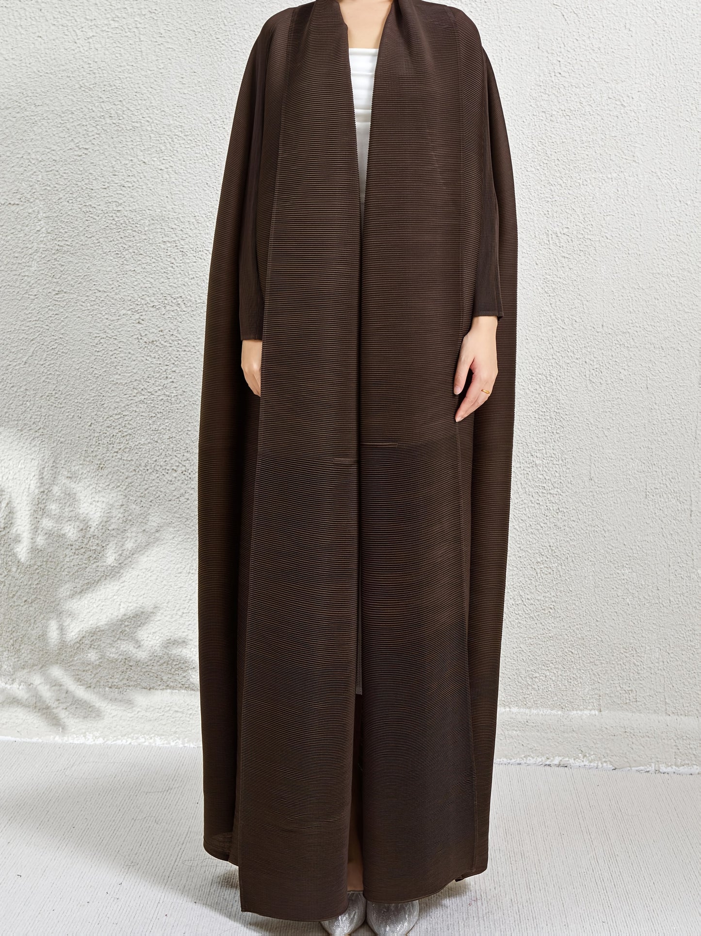 Elegant Women's Loose-Fit Long Sleeve Emirati Abaya with Turn- Collar - Brown, High-Stretch Fabric, Full-Length Pants, Perfect for Spring & Fall, Muslim Dress, Muslim Dress | Loose Fit Abaya